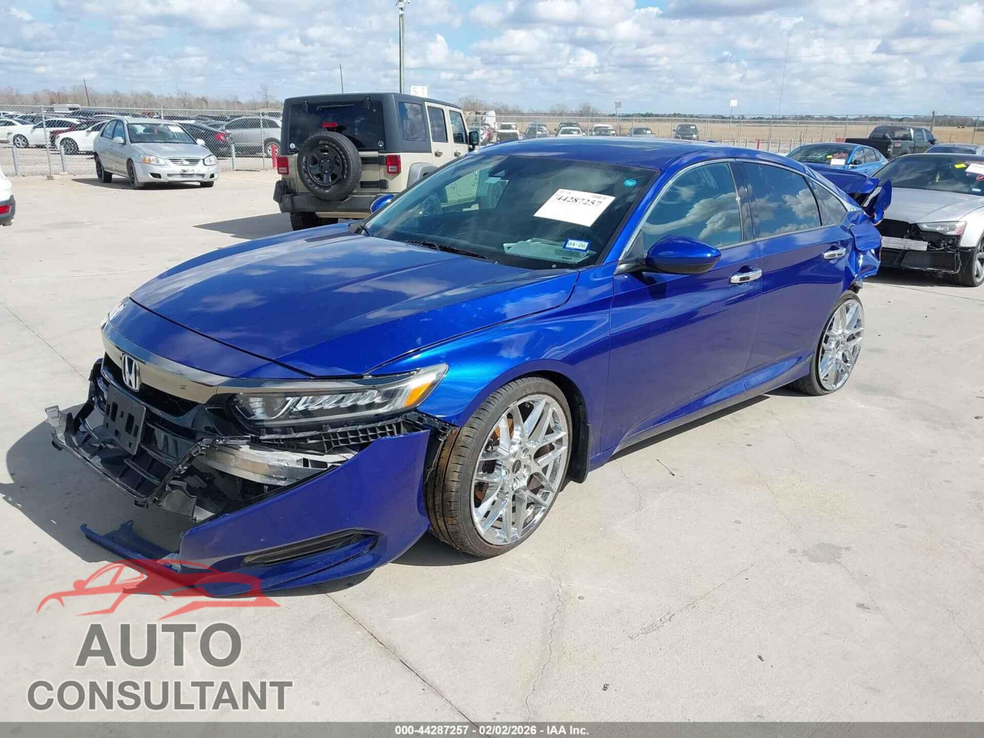 HONDA ACCORD 2018 - 1HGCV2F34JA035200