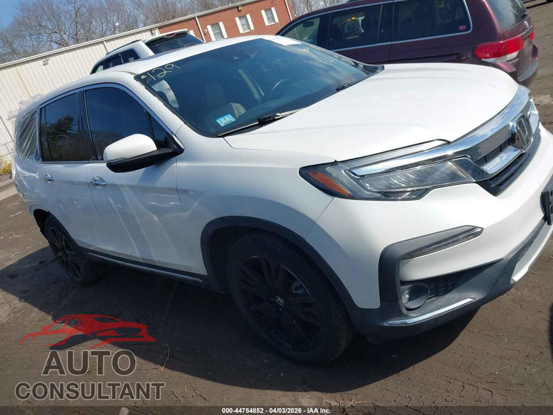HONDA PILOT 2021 - 5FNYF6H98MB056119