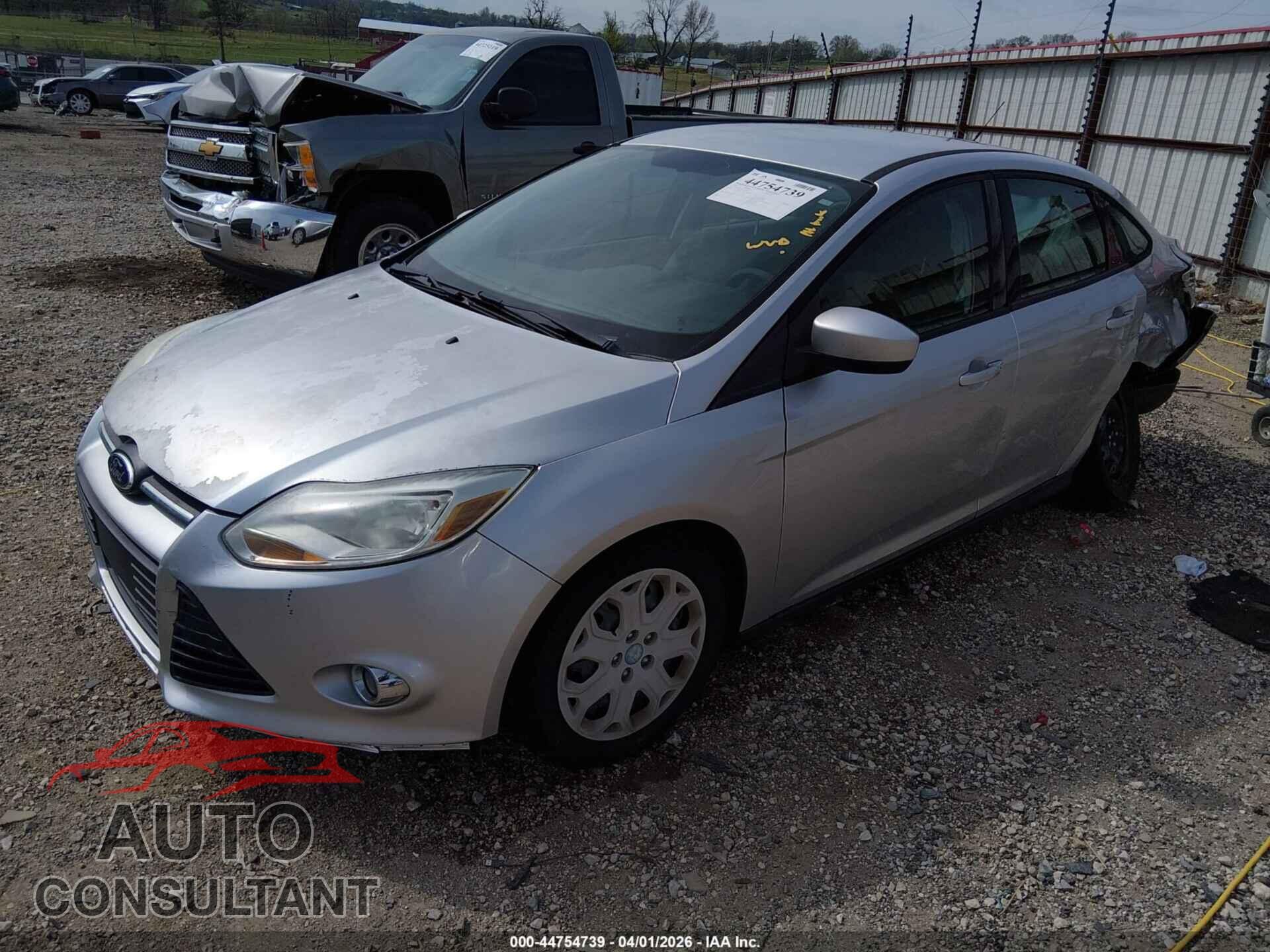 FORD FOCUS 2012 - 1FAHP3F27CL270764