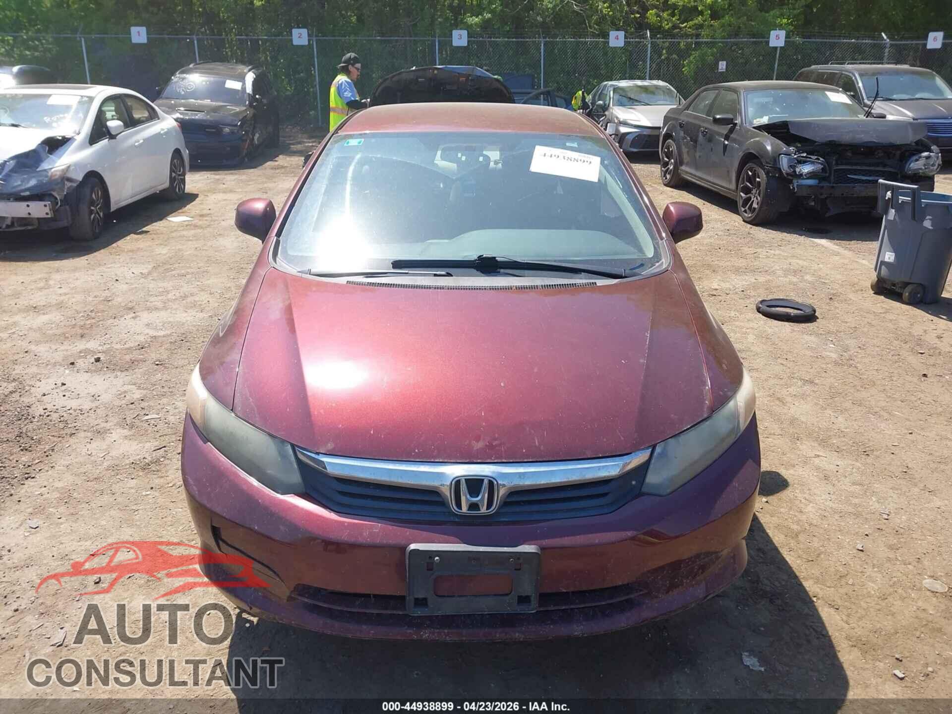 HONDA CIVIC 2012 - 19XFB2F58CE303610
