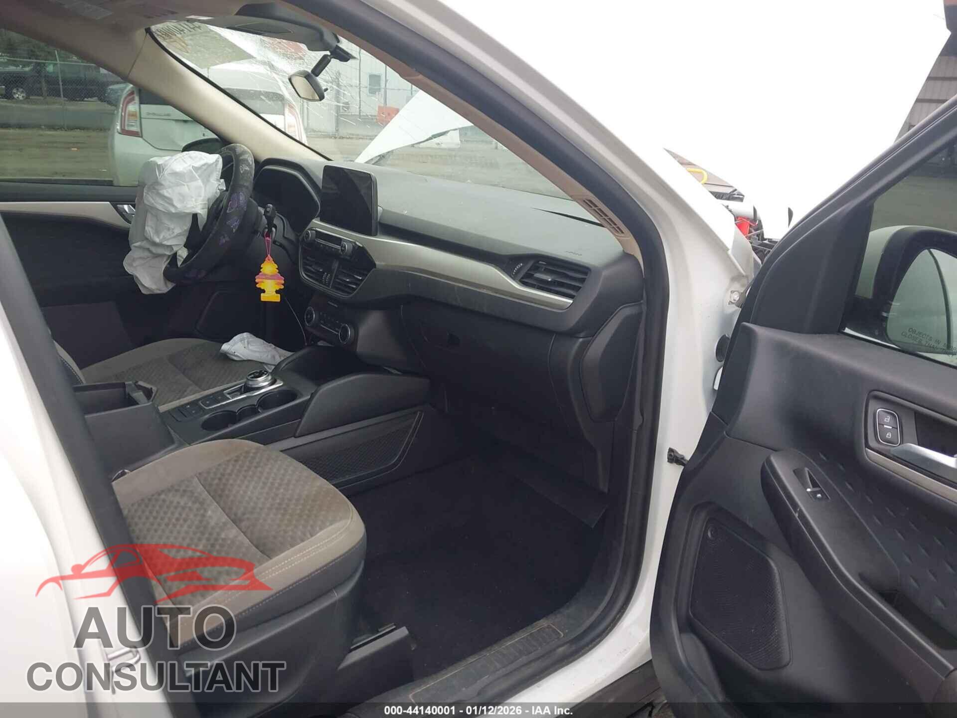 FORD ESCAPE 2020 - 1FMCU0G67LUA24249