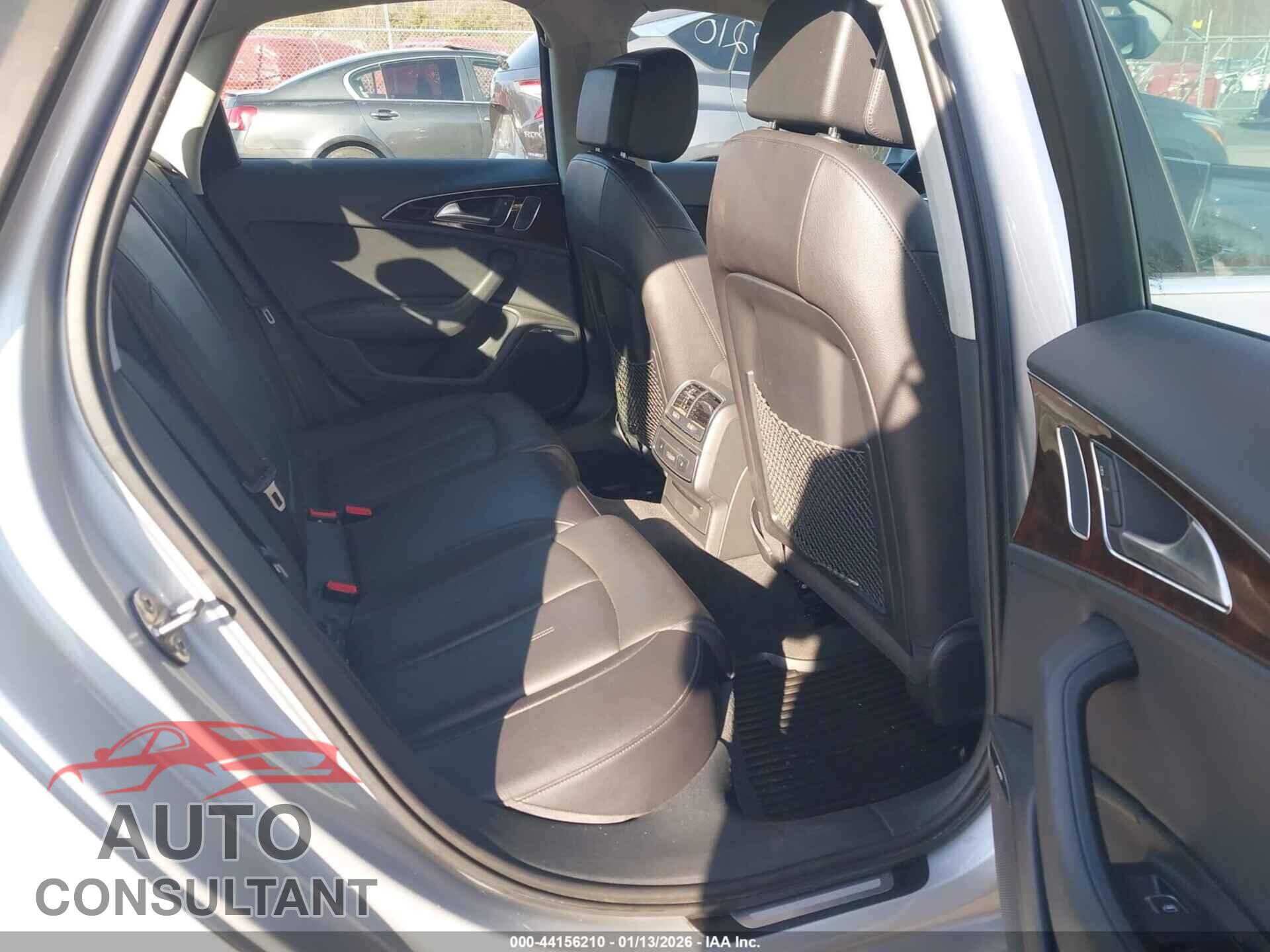AUDI A6 2013 - WAUGFAFC8DN087575