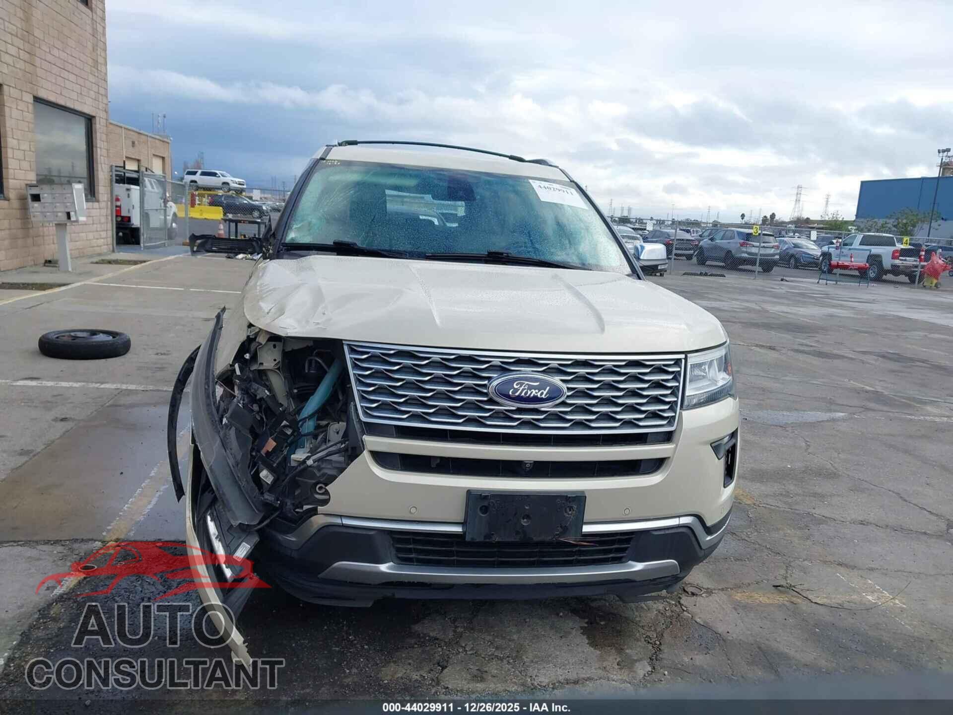 FORD EXPLORER 2018 - 1FM5K8HT1JGB18429