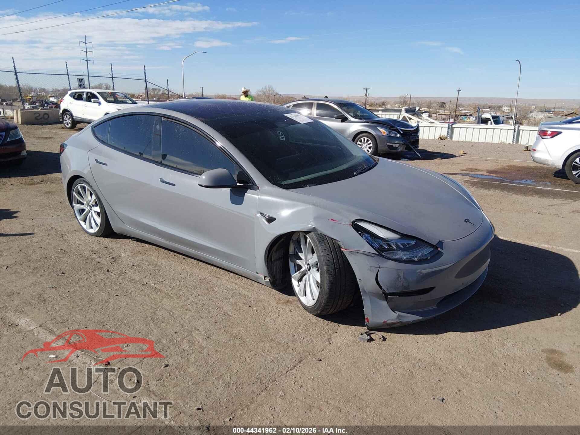 TESLA MODEL 3 2018 - 5YJ3E1EA3JF024480