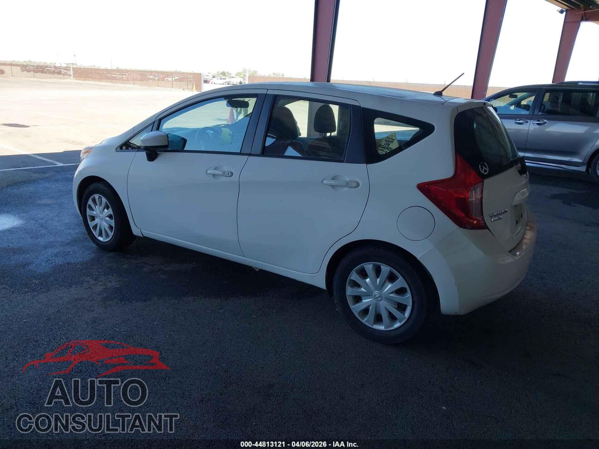 NISSAN VERSA NOTE 2015 - 3N1CE2CP3FL410034