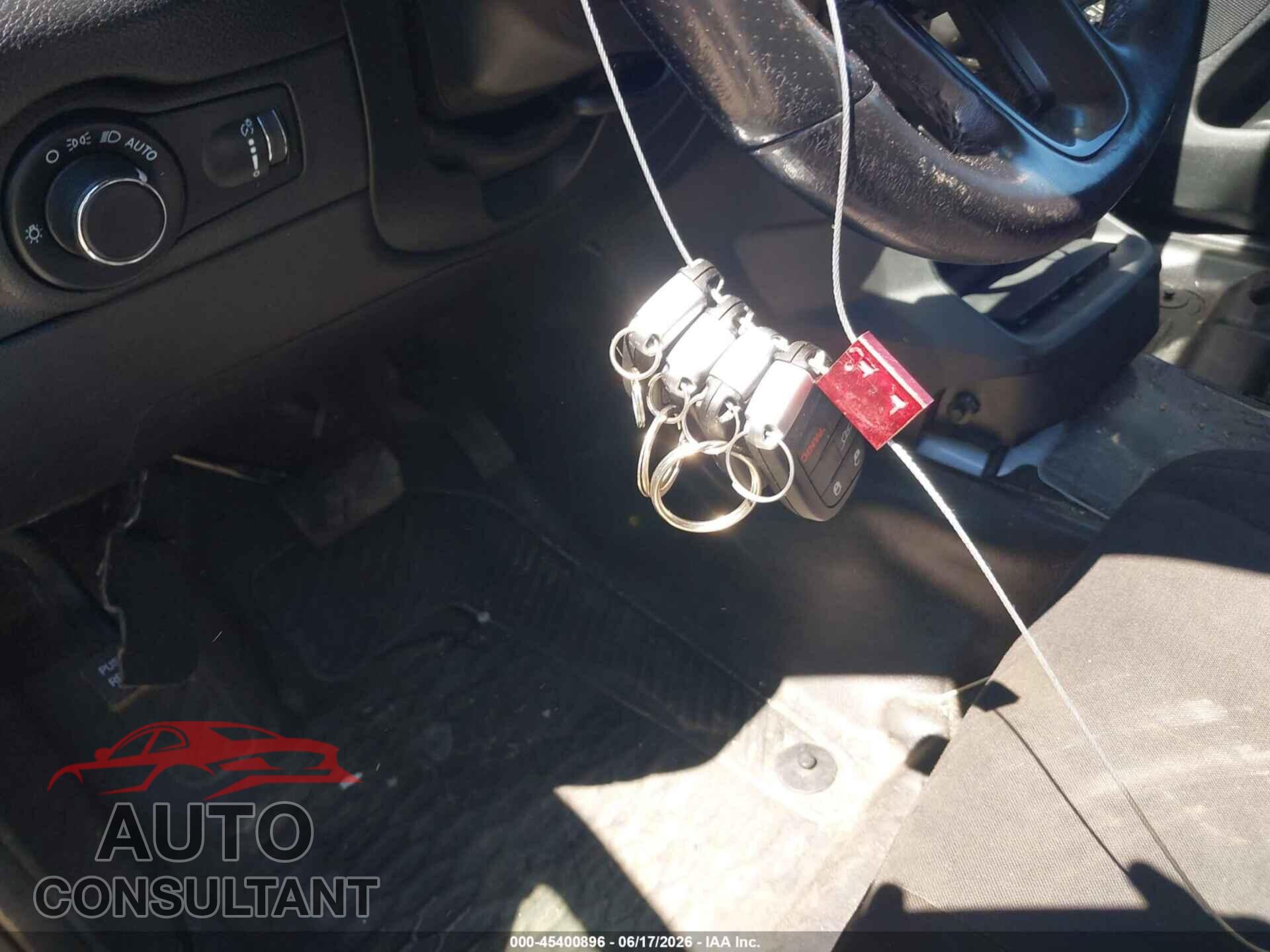 DODGE DURANGO 2021 - 1C4SDJFT4MC724685