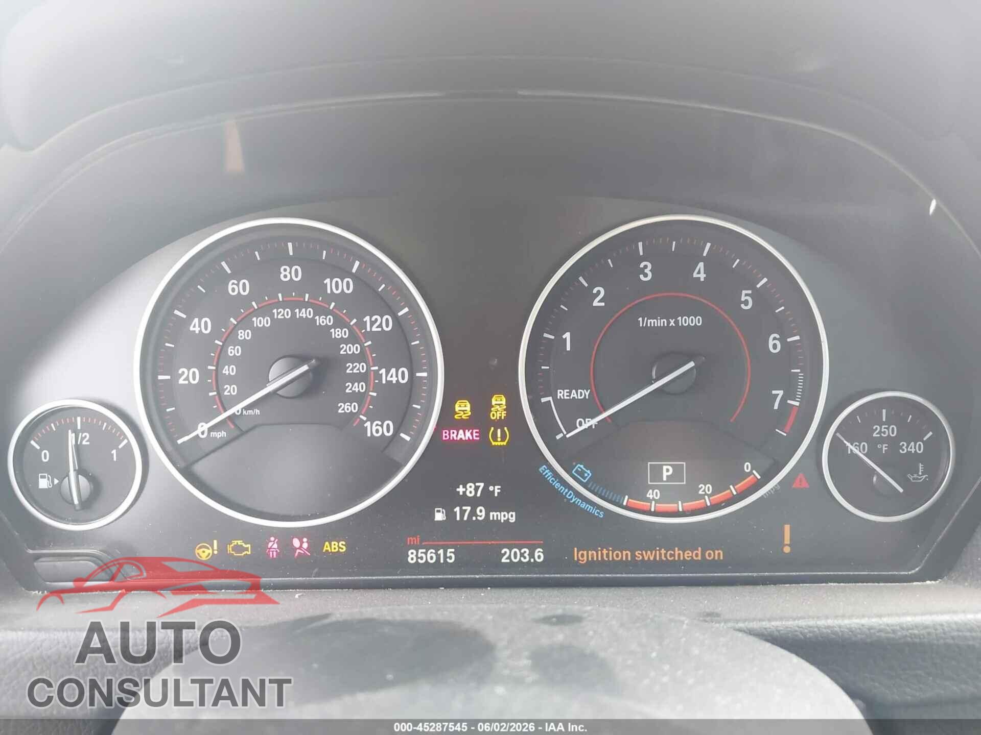 BMW 328I 2016 - WBA8E9G52GNT43221
