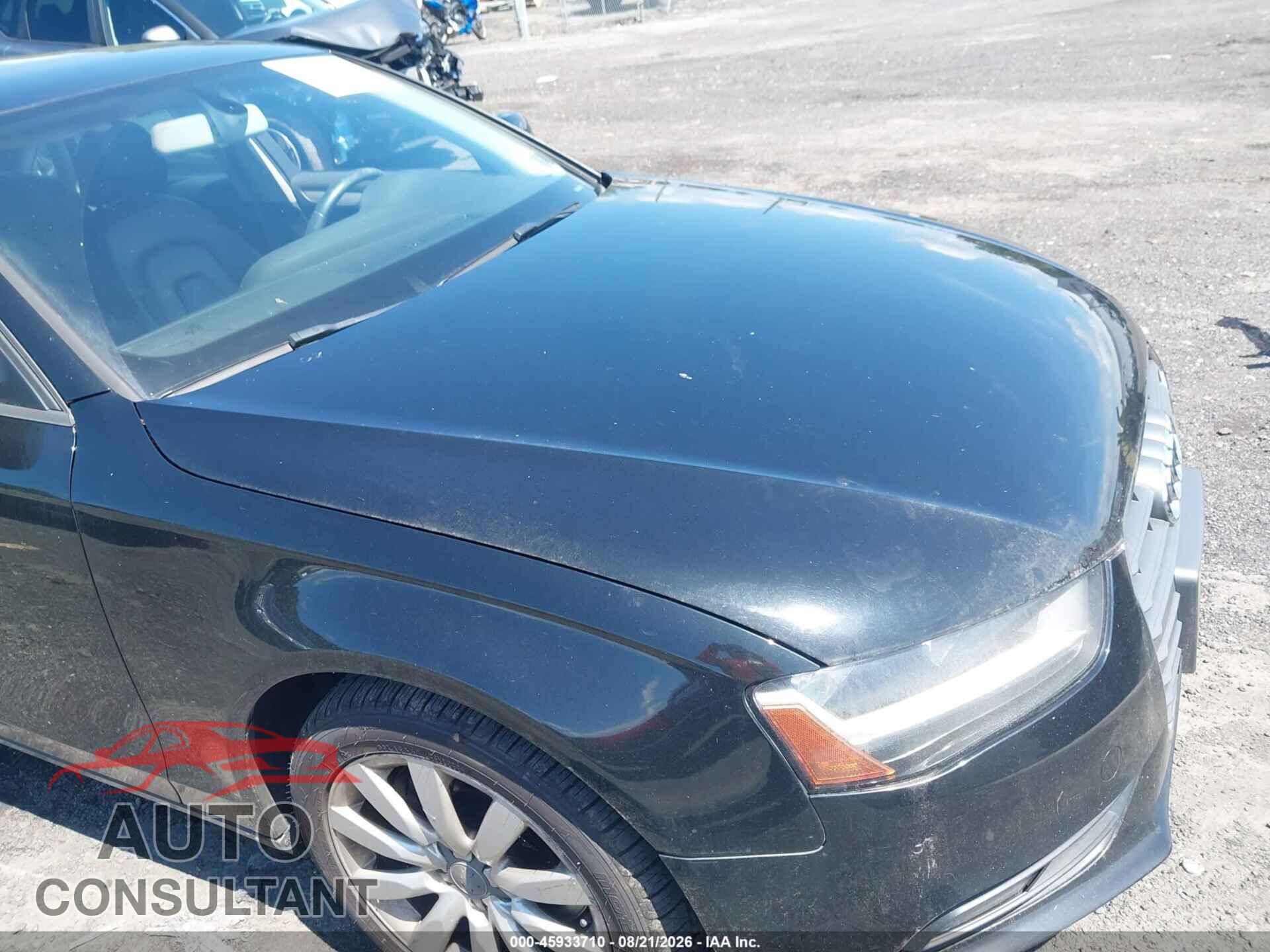 AUDI A4 2013 - WAUBFAFL5DN009877