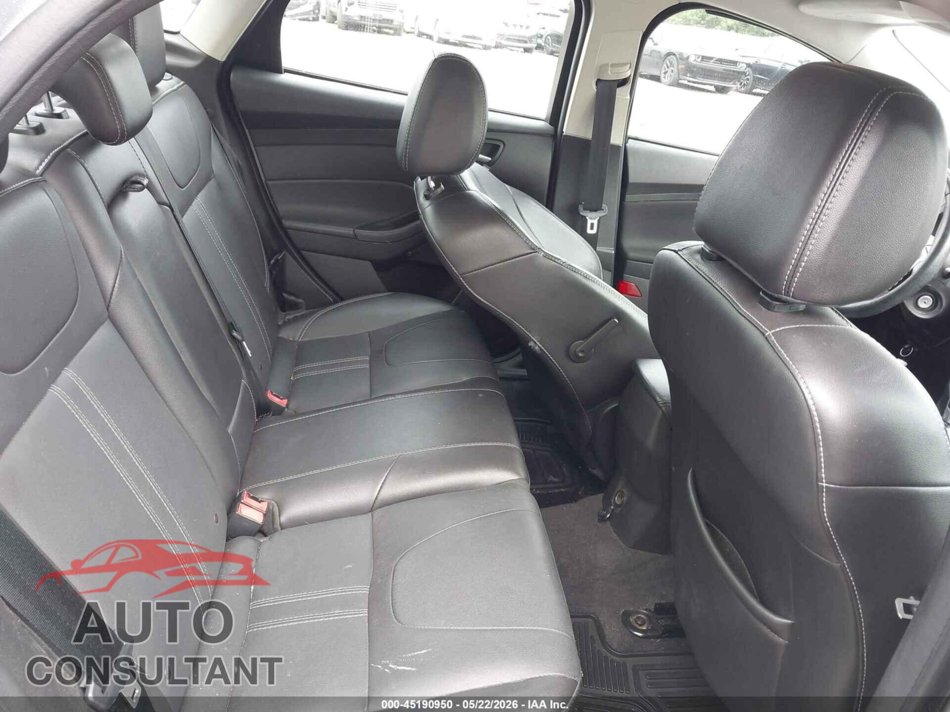 FORD FOCUS 2014 - 1FADP3F23EL189374