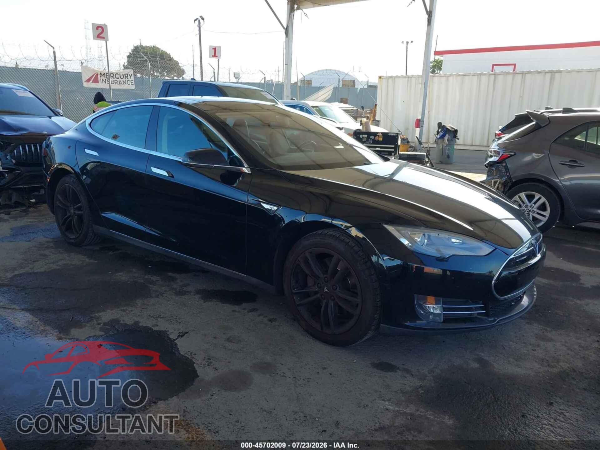 TESLA MODEL S 2012 - 5YJSA1DP2CFS00418