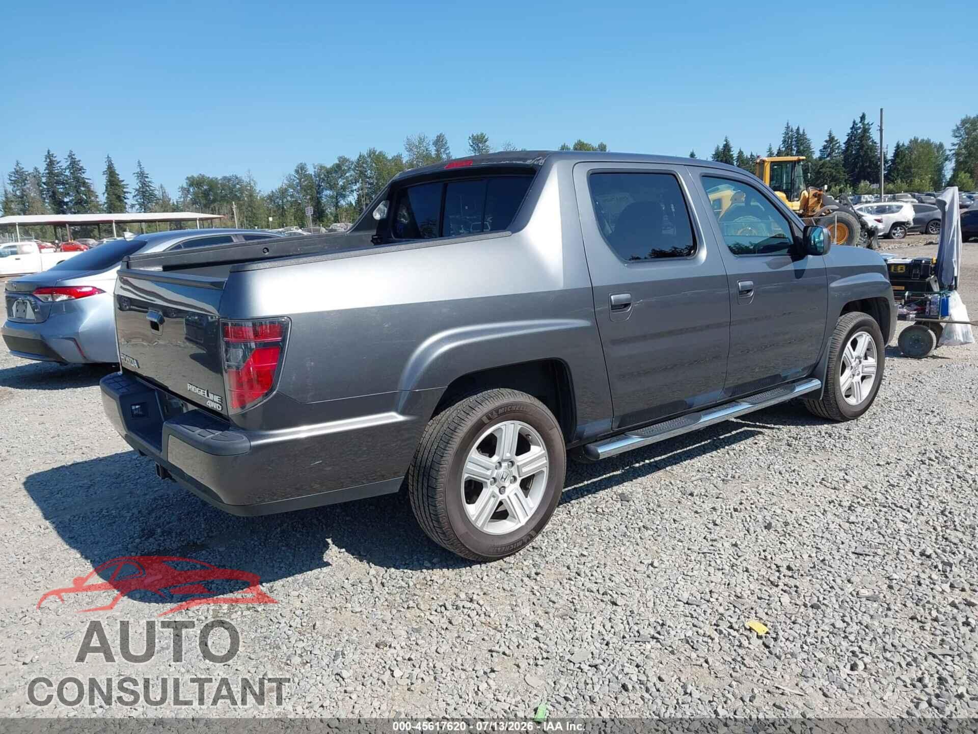 HONDA RIDGELINE 2013 - 5FPYK1F59DB005492