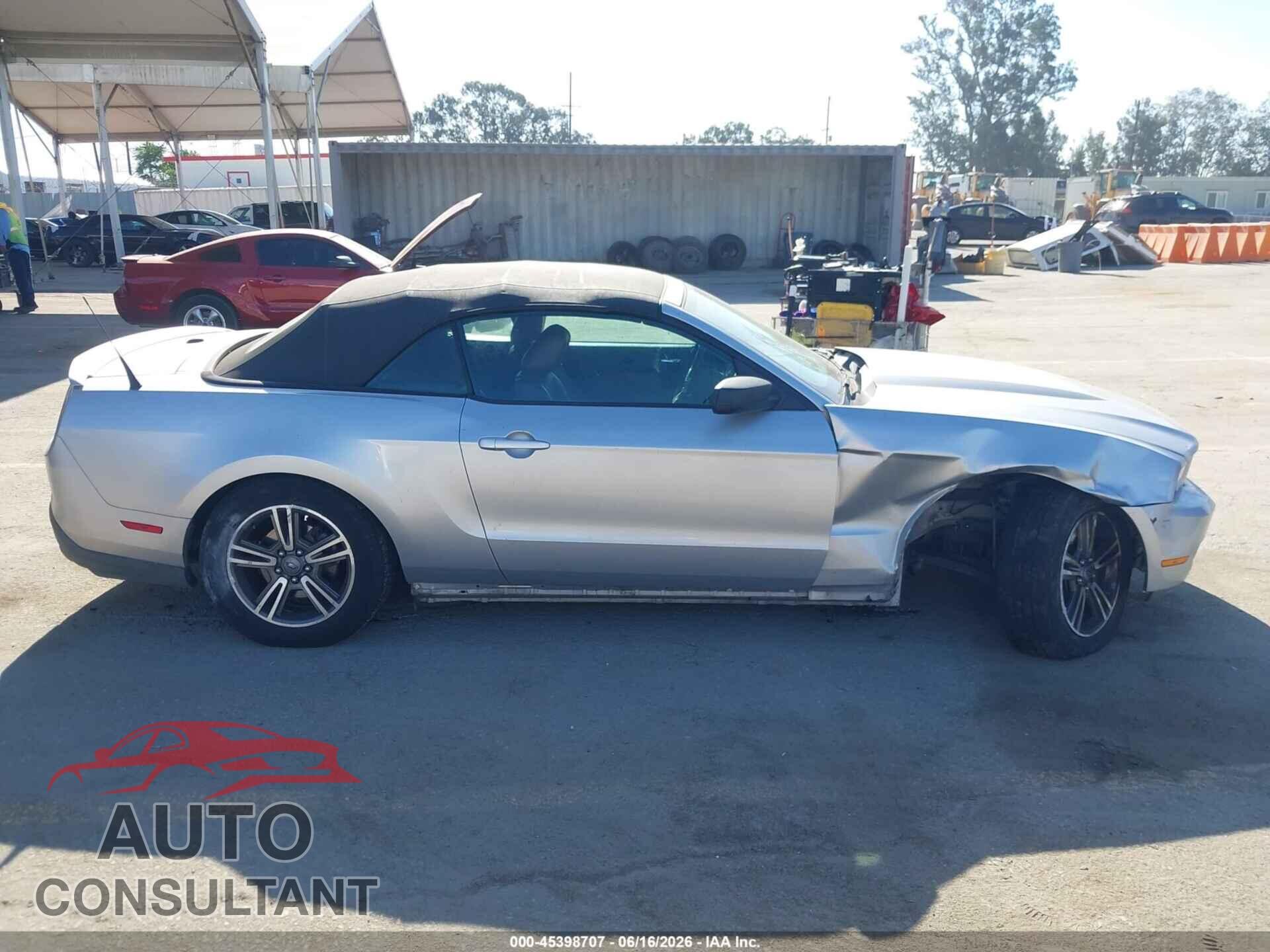 FORD MUSTANG 2012 - 1ZVBP8EM9C5212754