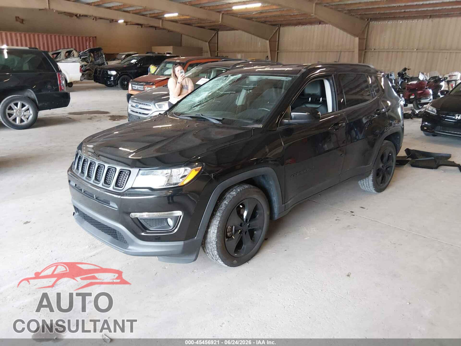 JEEP COMPASS 2020 - 3C4NJCBB7LT199090