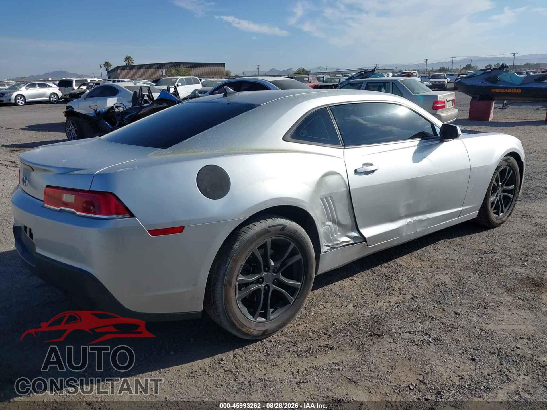 CHEVROLET CAMARO 2015 - 2G1FB1E32F9300630