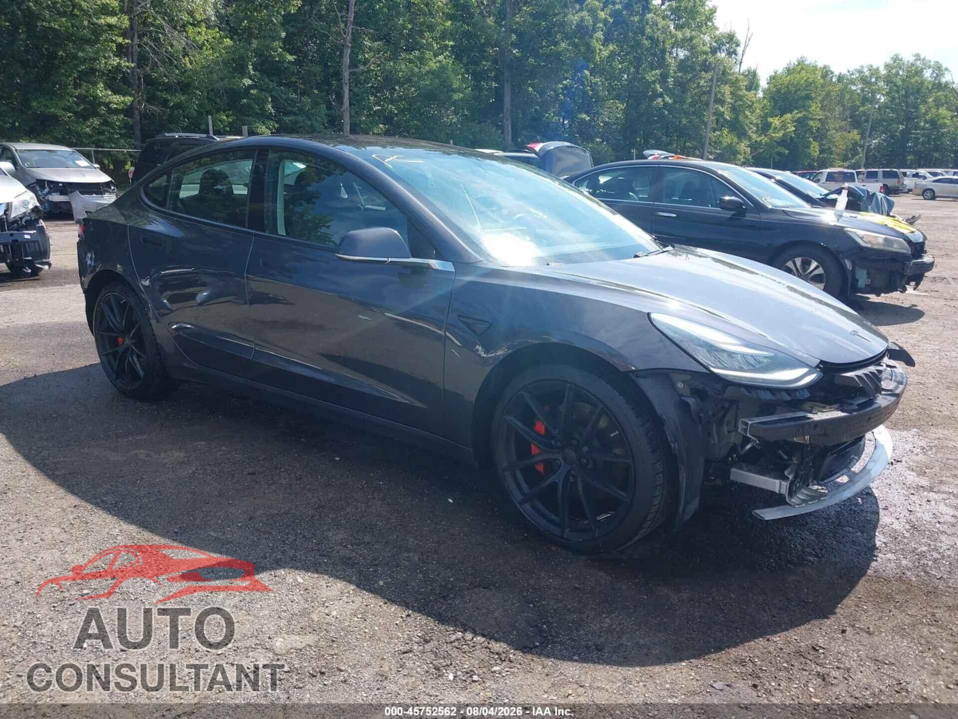 TESLA MODEL 3 2018 - 5YJ3E1EB9JF073143