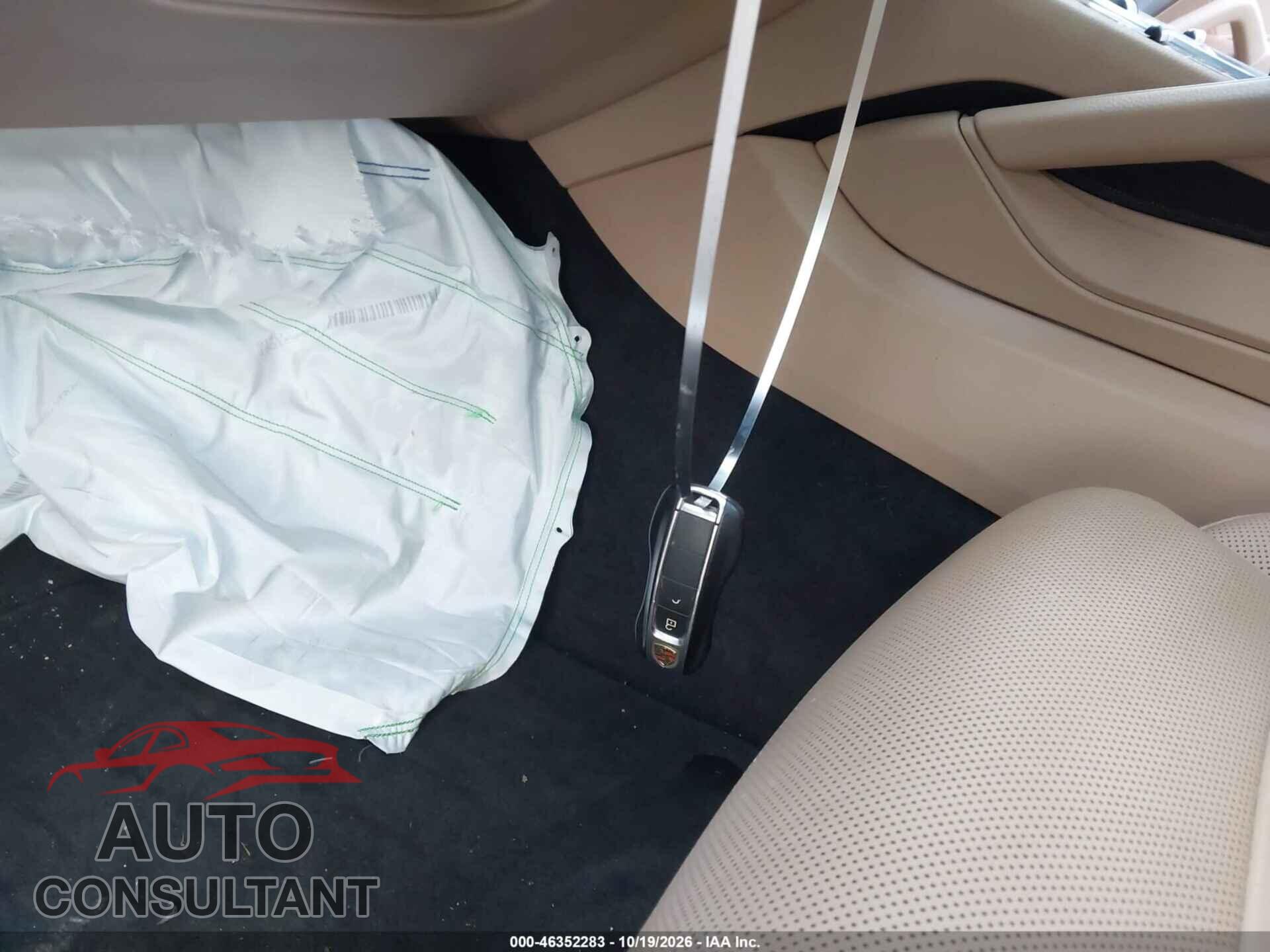 PORSCHE CAYENNE 2019 - WP1AA2AY6KDA18658
