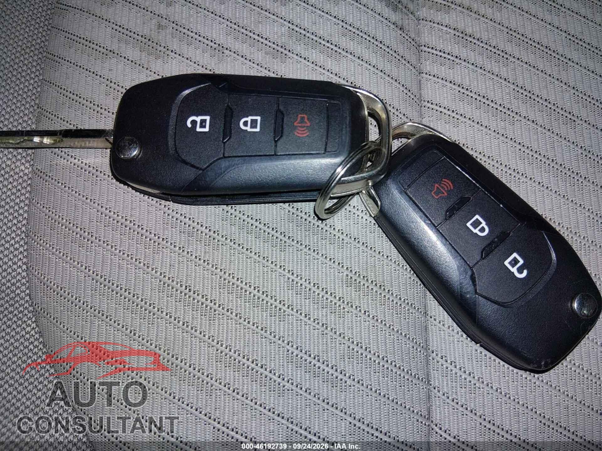 FORD EXPLORER 2018 - 1FM5K8B82JGB95380