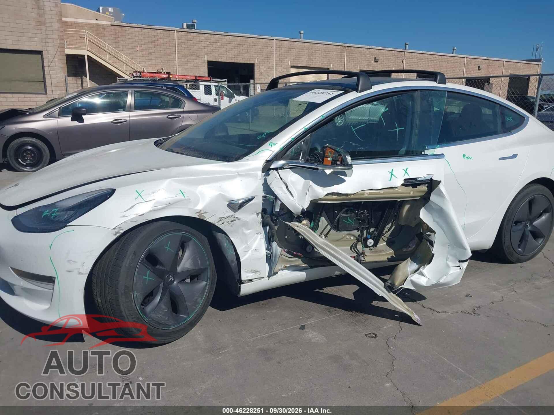TESLA MODEL 3 2020 - 5YJ3E1EB0LF619007
