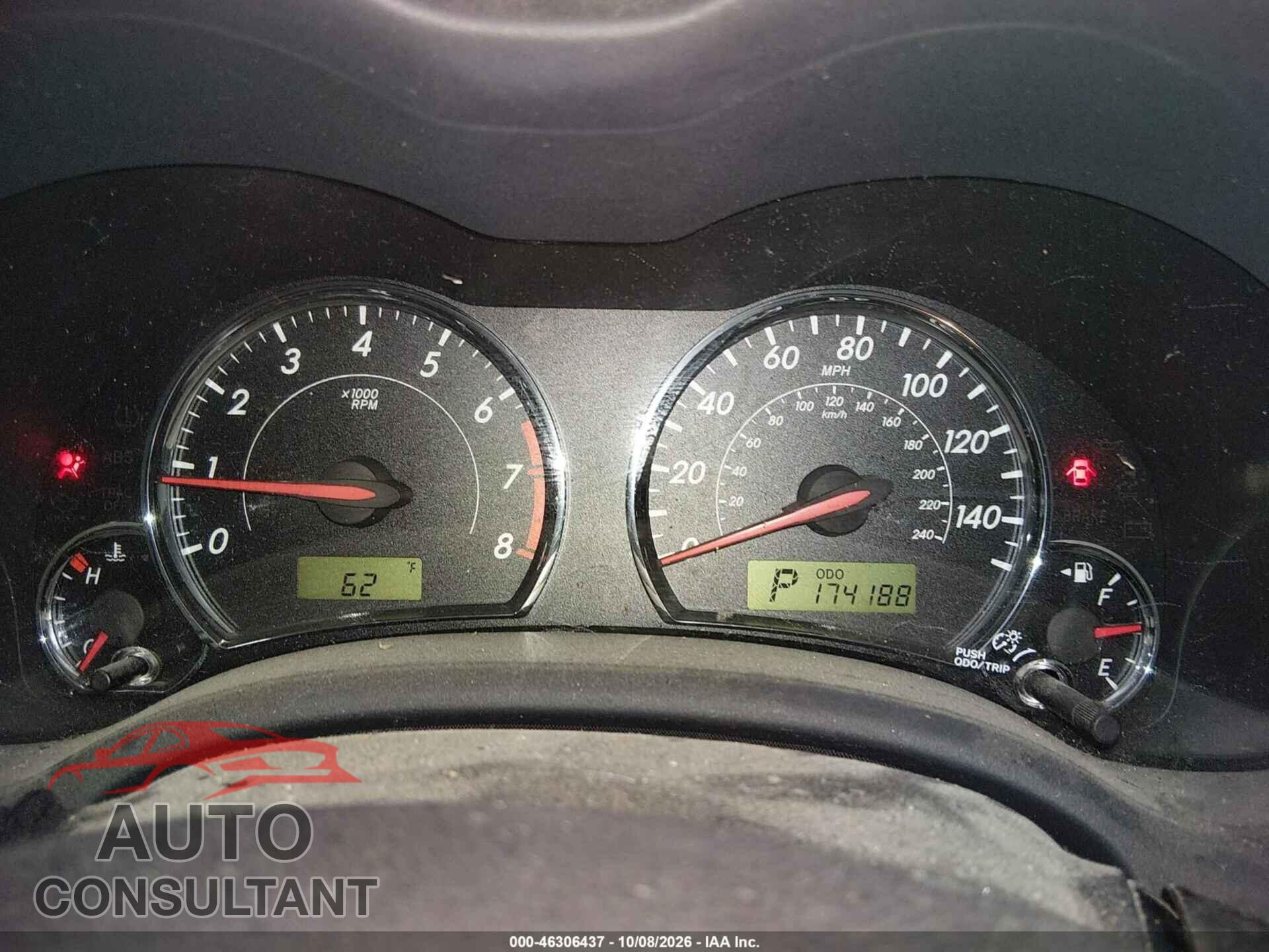 TOYOTA COROLLA 2013 - 5YFBU4EE3DP116345