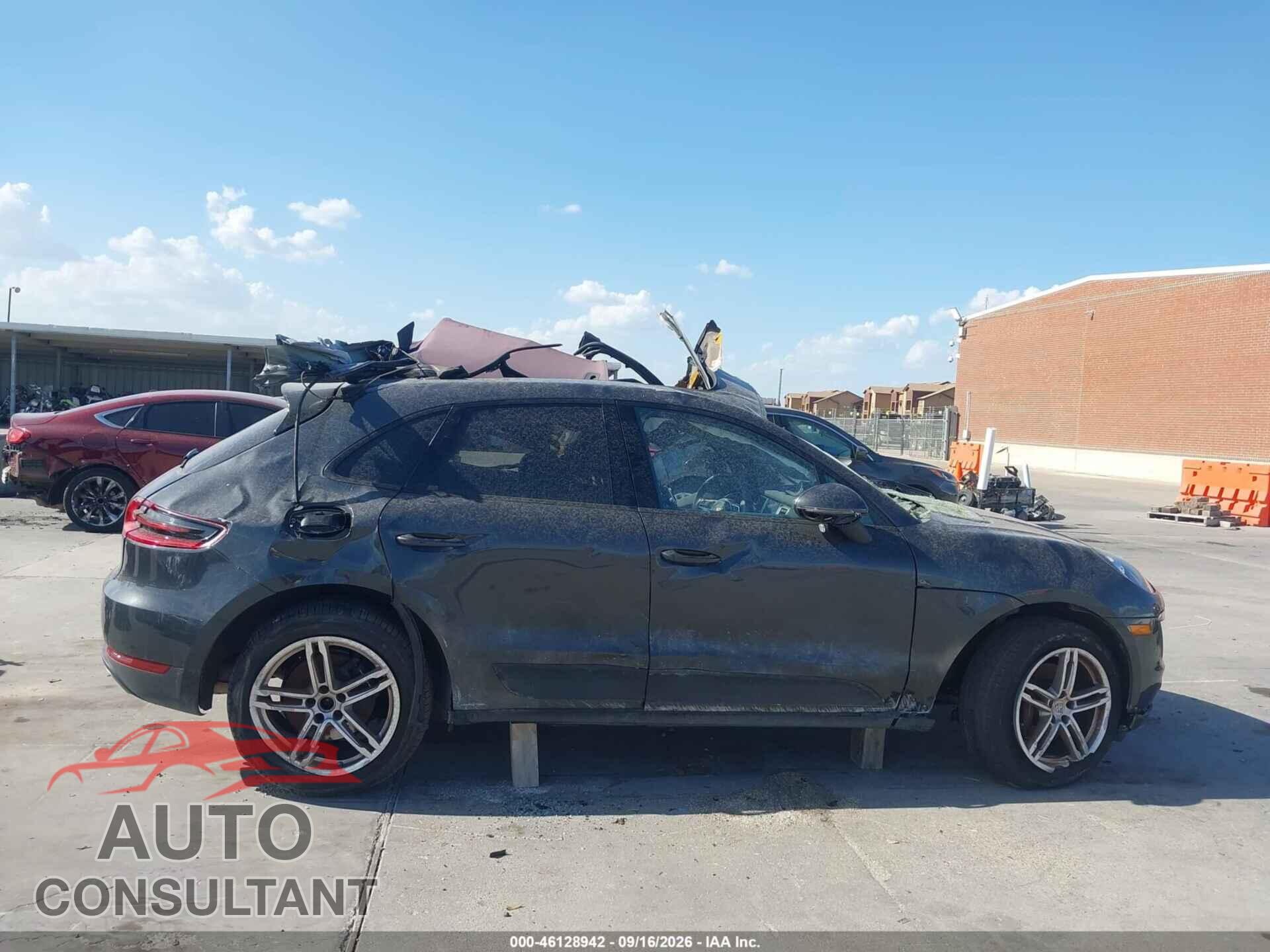 PORSCHE MACAN 2017 - WP1AA2A51HLB83781