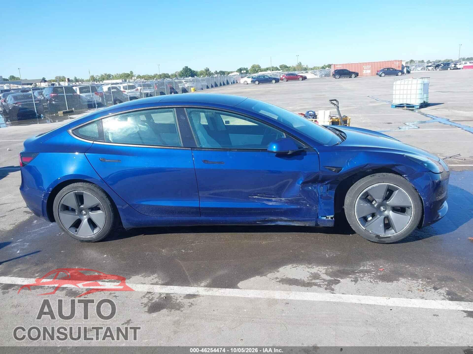 TESLA MODEL 3 2021 - 5YJ3E1EA4MF871111