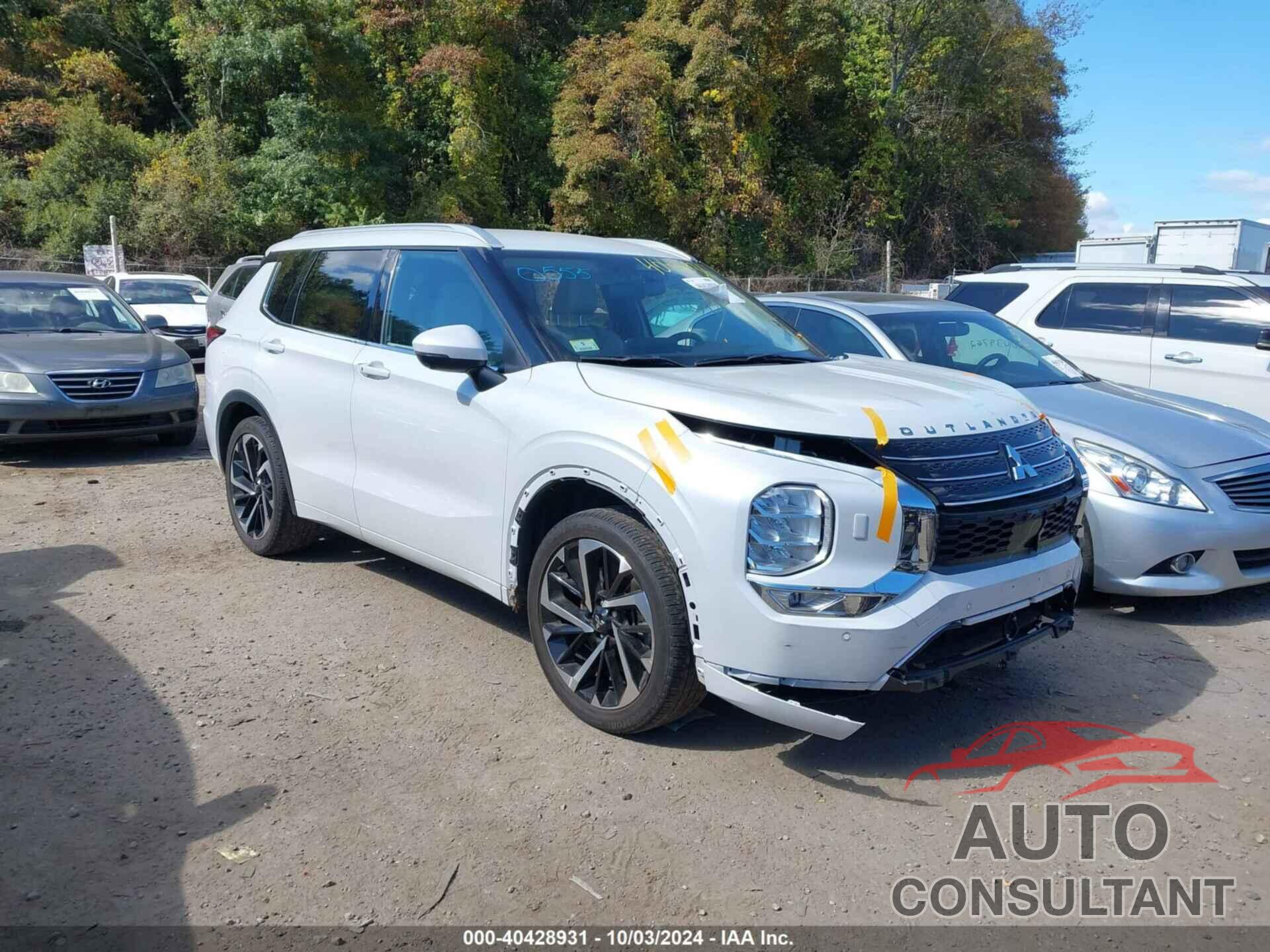 MITSUBISHI OUTLANDER 2022 - JA4J4VA88NZ008354