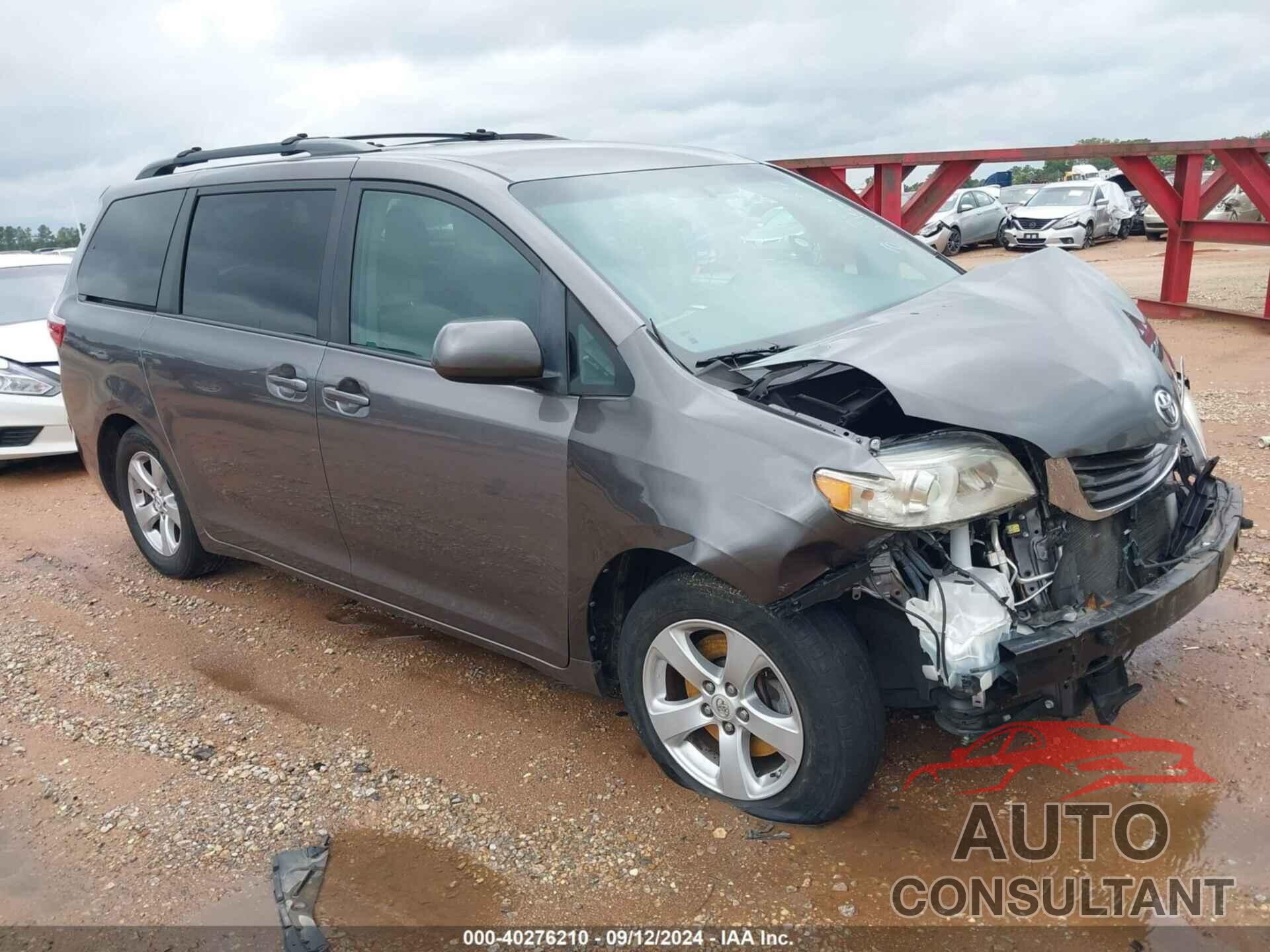 TOYOTA SIENNA 2017 - 5TDKZ3DC3HS815645