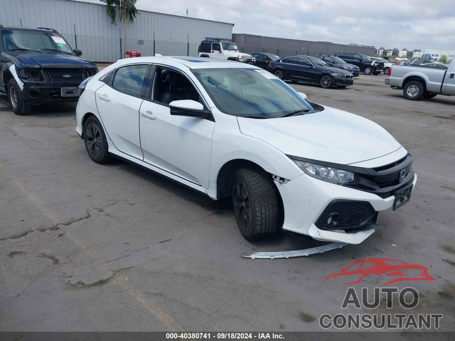 HONDA CIVIC 2018 - SHHFK7H74JU227336
