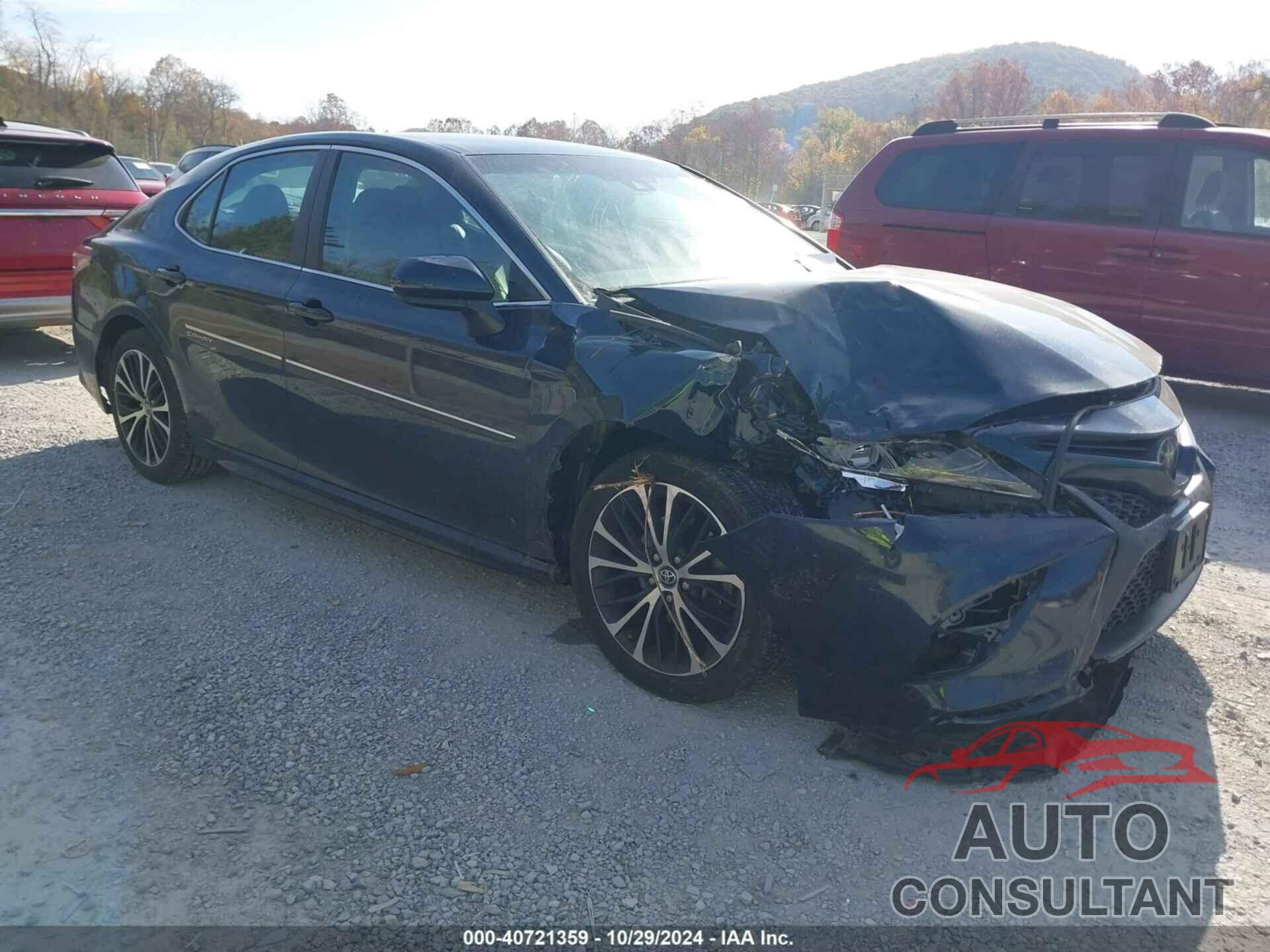 TOYOTA CAMRY 2018 - 4T1B11HKXJU676446