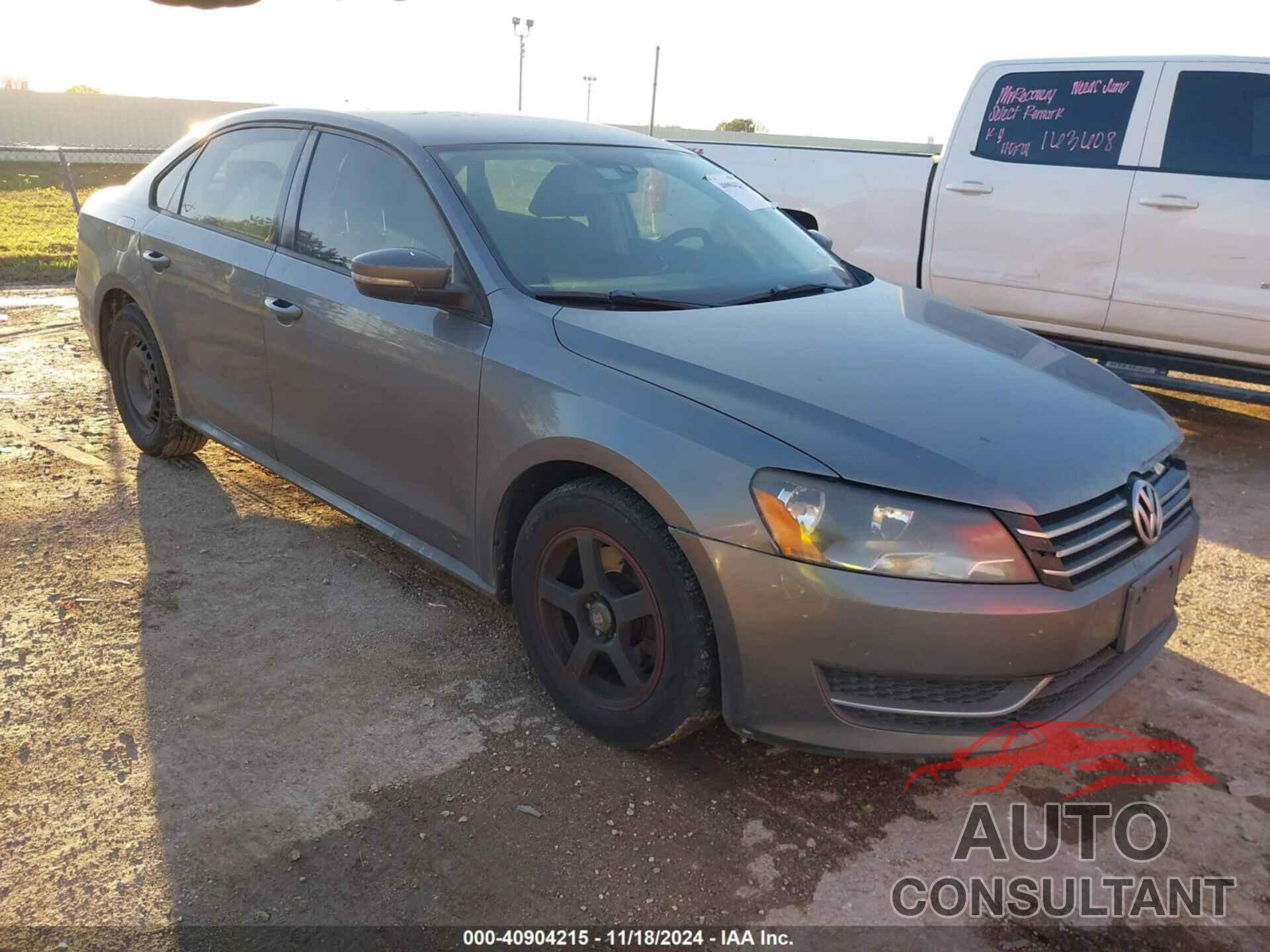 VOLKSWAGEN PASSAT 2014 - 1VWAP7A3XEC028375