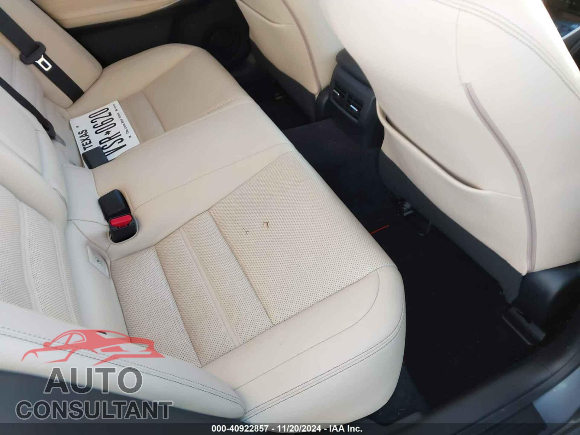 LEXUS IS 350 2014 - JTHBE1D29E5004357