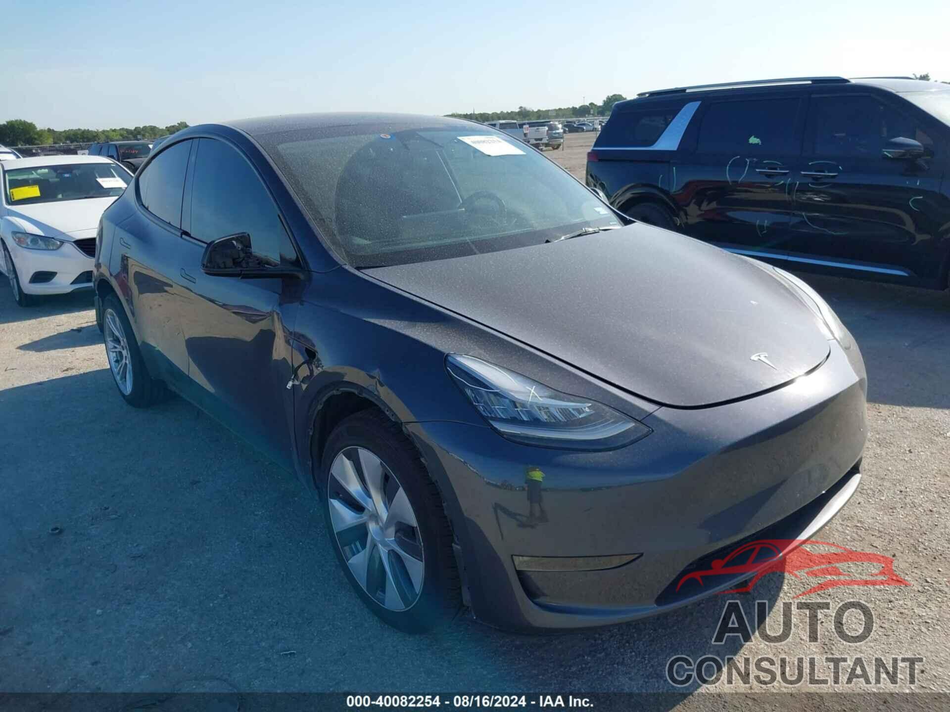 TESLA MODEL Y 2023 - 7SAYGDEE0PA114053