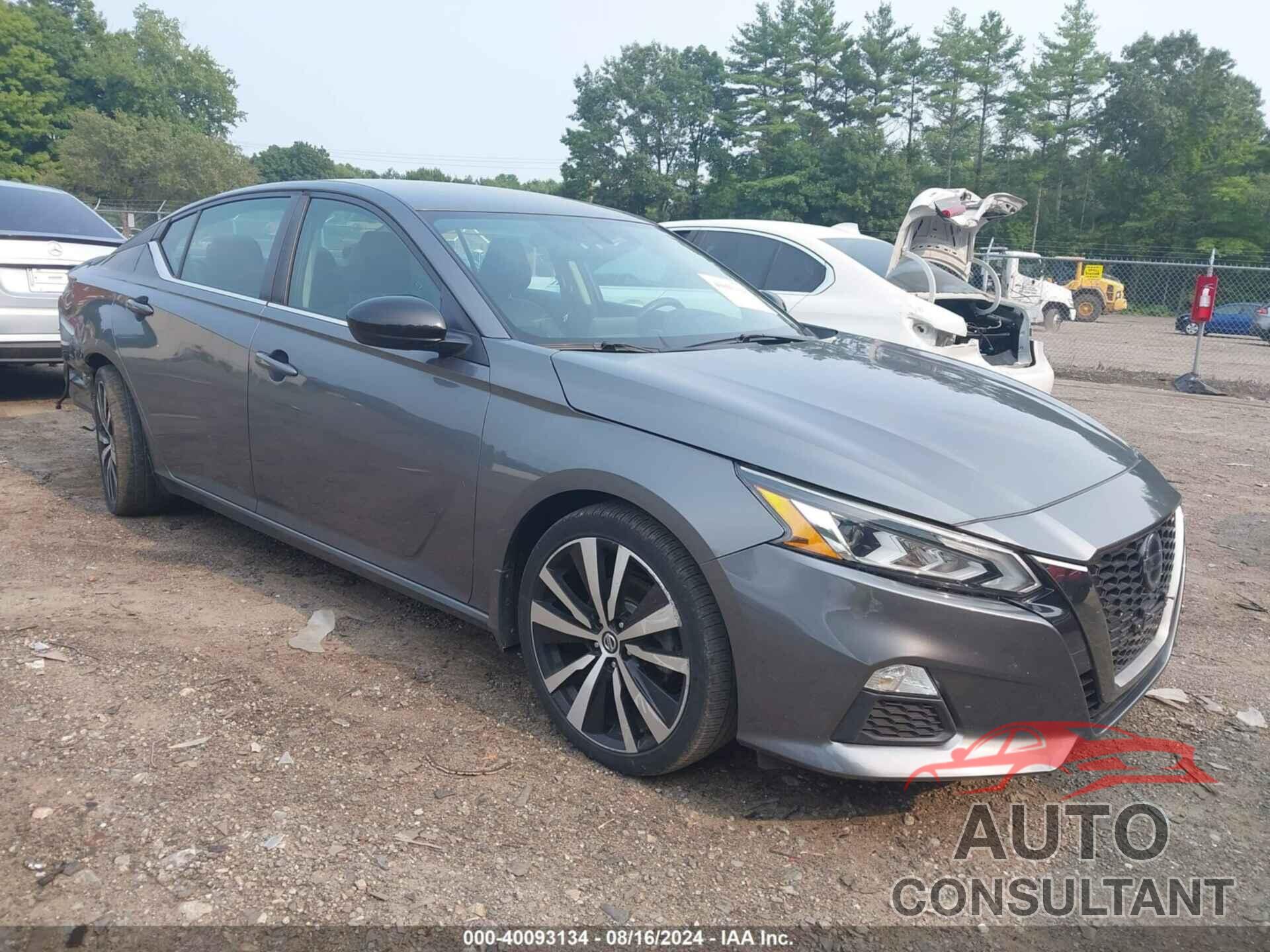 NISSAN ALTIMA 2019 - 1N4BL4CW3KC207867