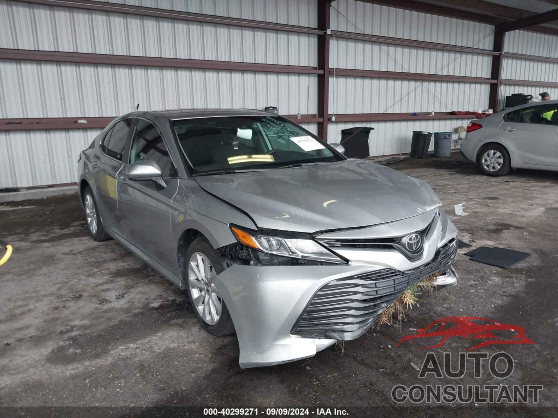 TOYOTA CAMRY 2019 - 4T1B11HK4KU813866
