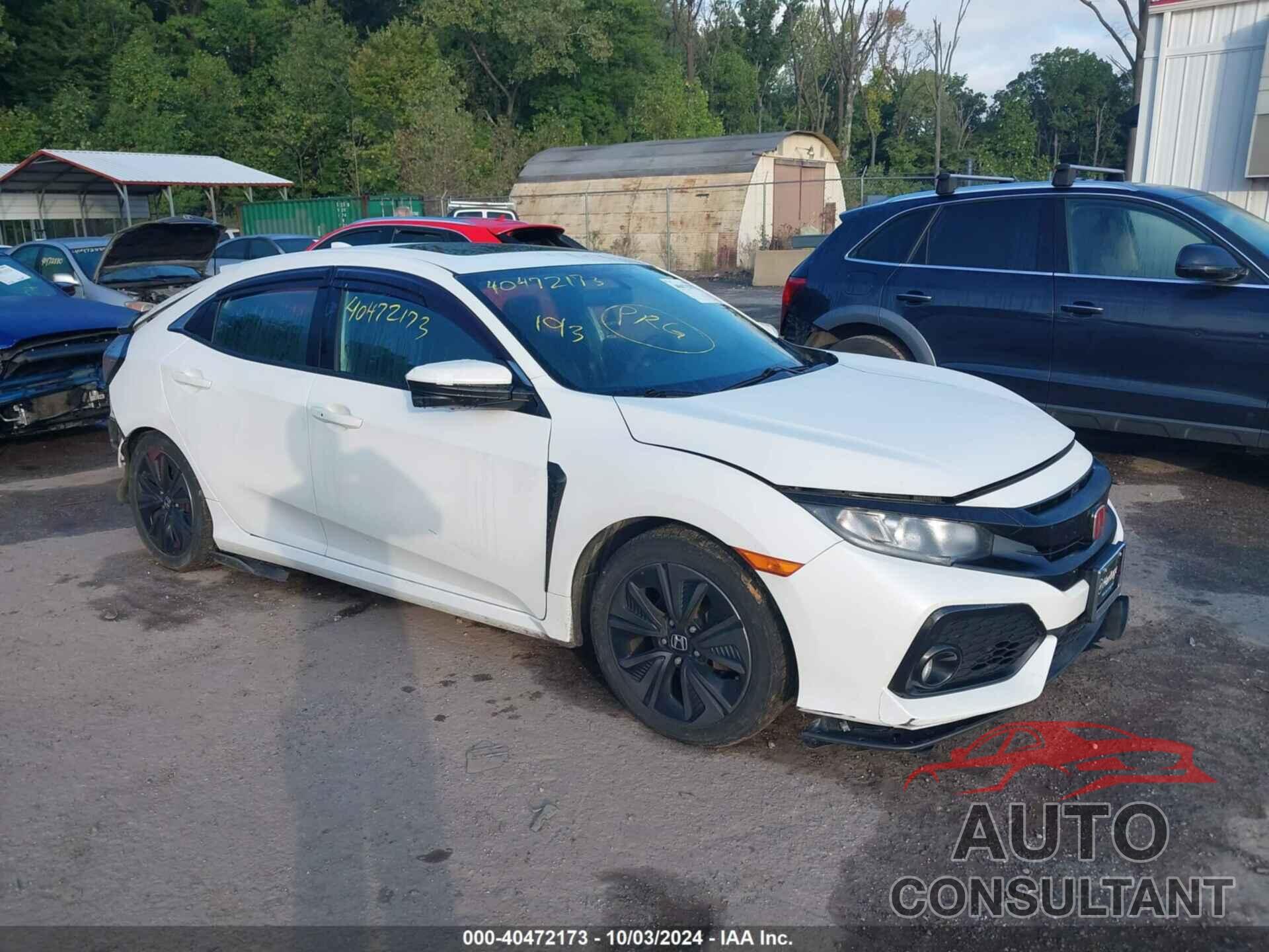 HONDA CIVIC 2018 - SHHFK7H55JU208261