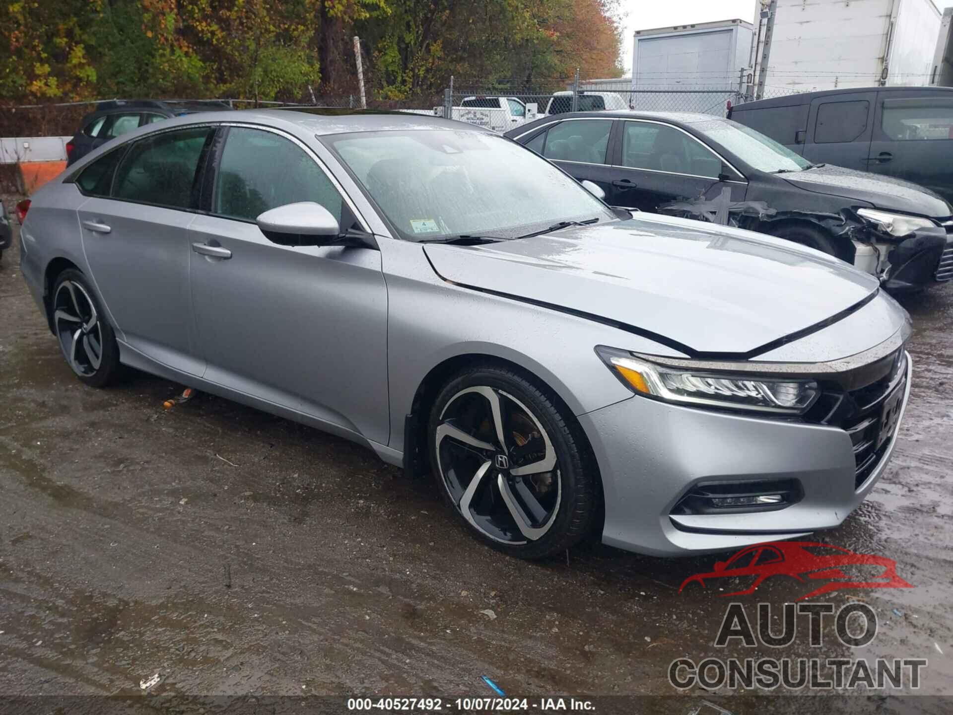 HONDA ACCORD 2018 - 1HGCV2E31JA000812