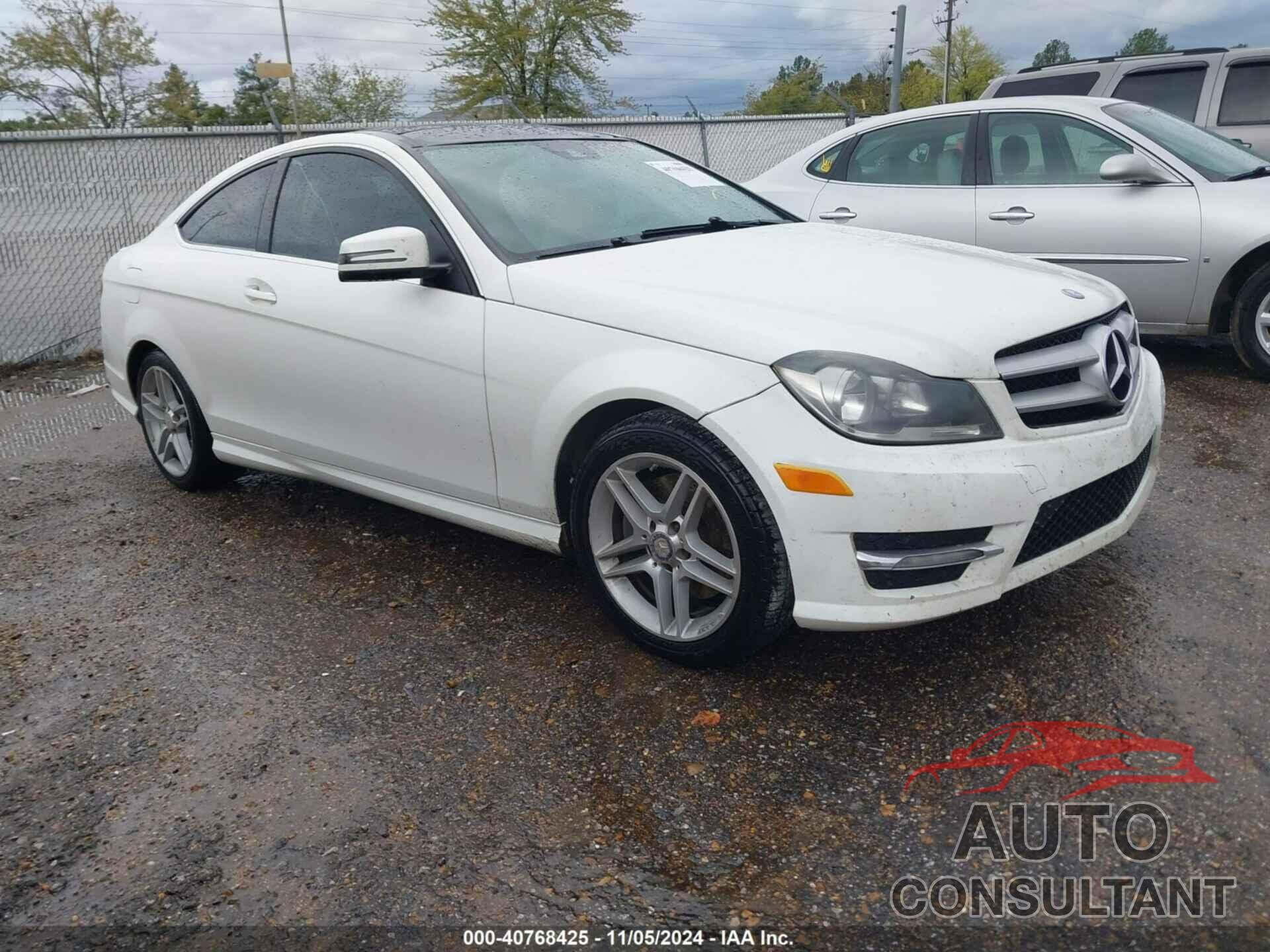 MERCEDES-BENZ C 350 2012 - WDDGJ5HB9CF822253