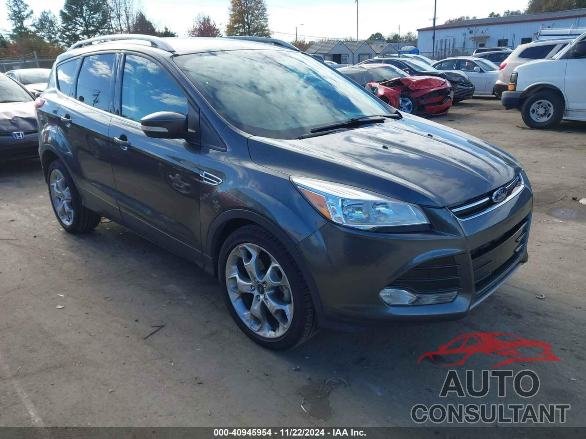 FORD ESCAPE 2015 - 1FMCU0JX5FUB10813