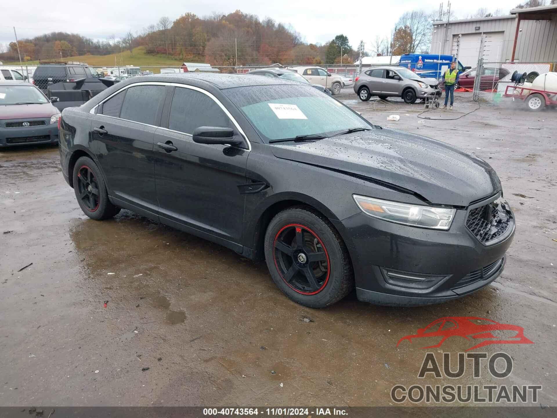 FORD TAURUS 2015 - 1FAHP2E89FG187169