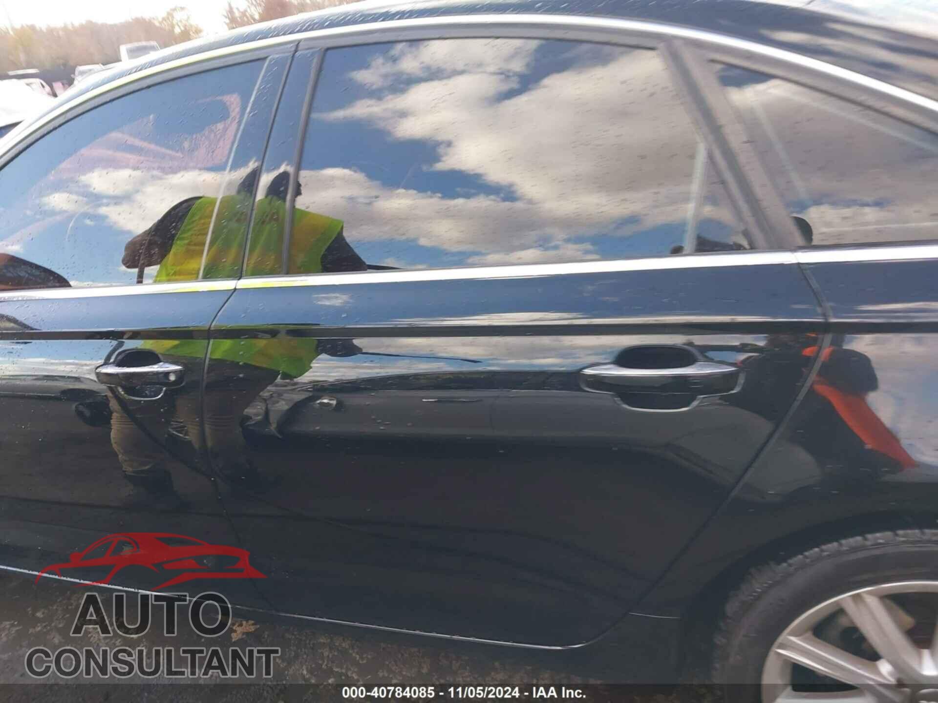 AUDI A6 2013 - WAUGFAFC4DN032122