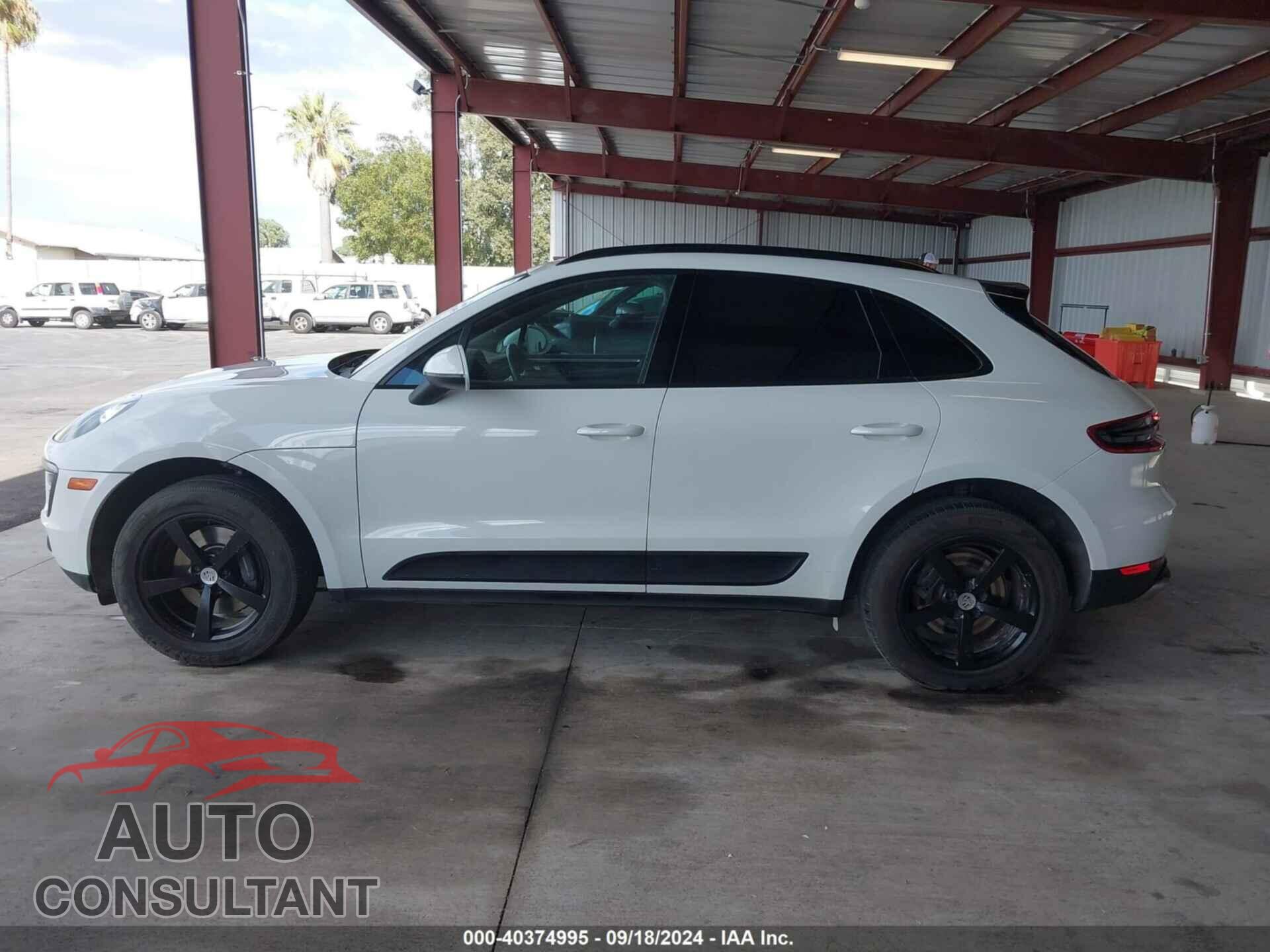 PORSCHE MACAN 2017 - WP1AA2A56HLB83291