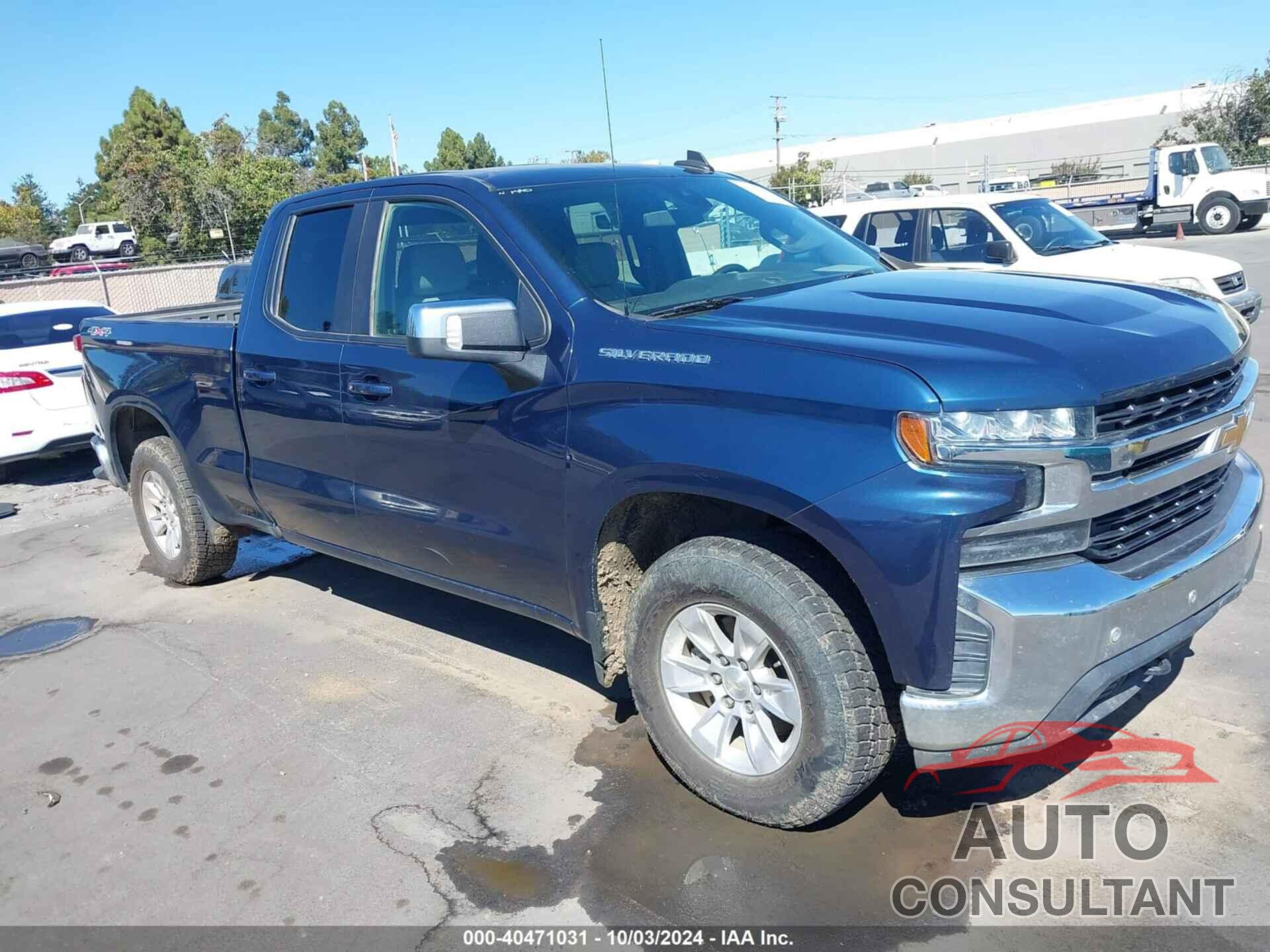CHEVROLET SILVERADO 1500 2019 - 1GCRYDED2KZ228115