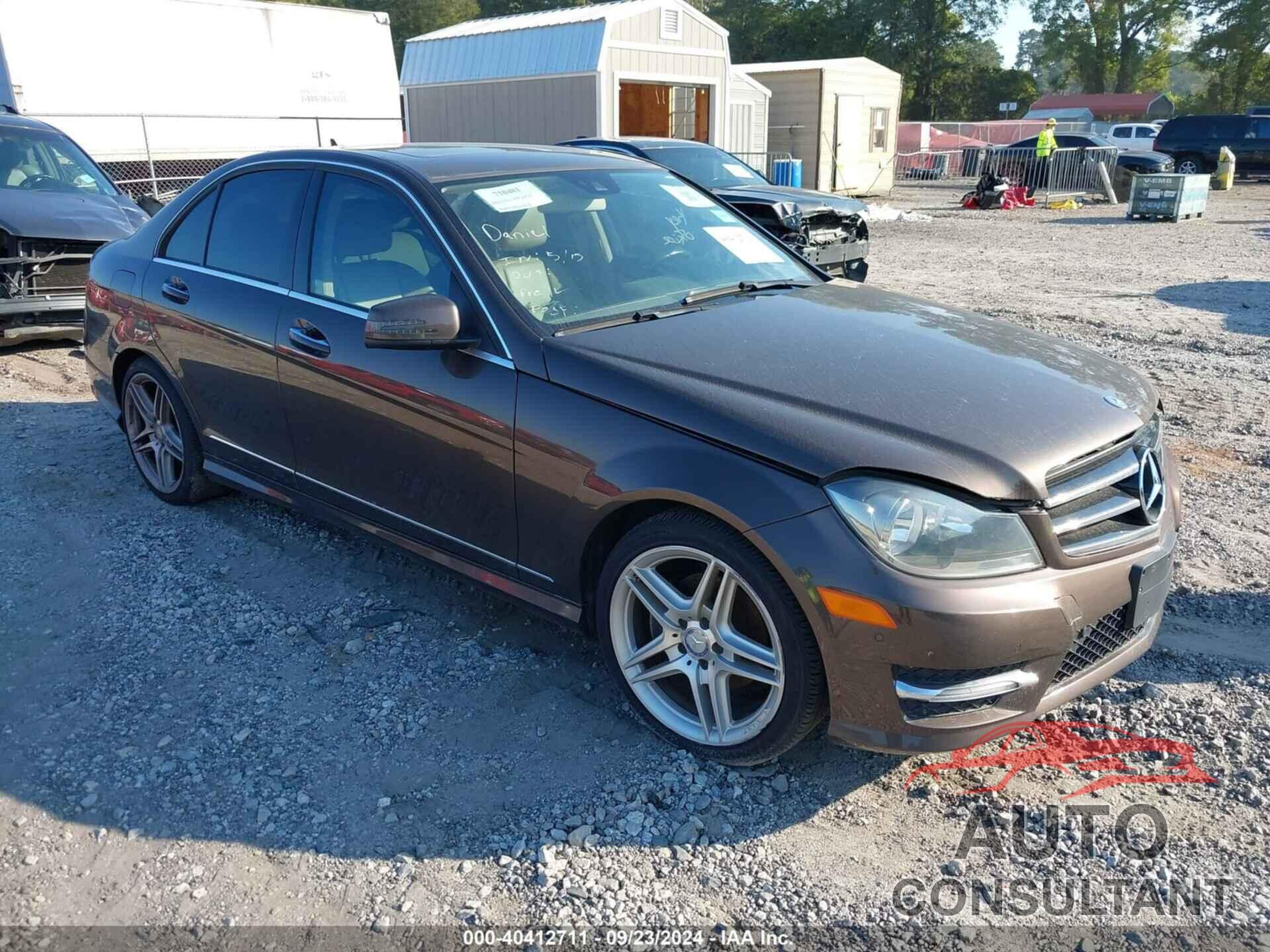 MERCEDES-BENZ C 250 2014 - WDDGF4HB3EG193114
