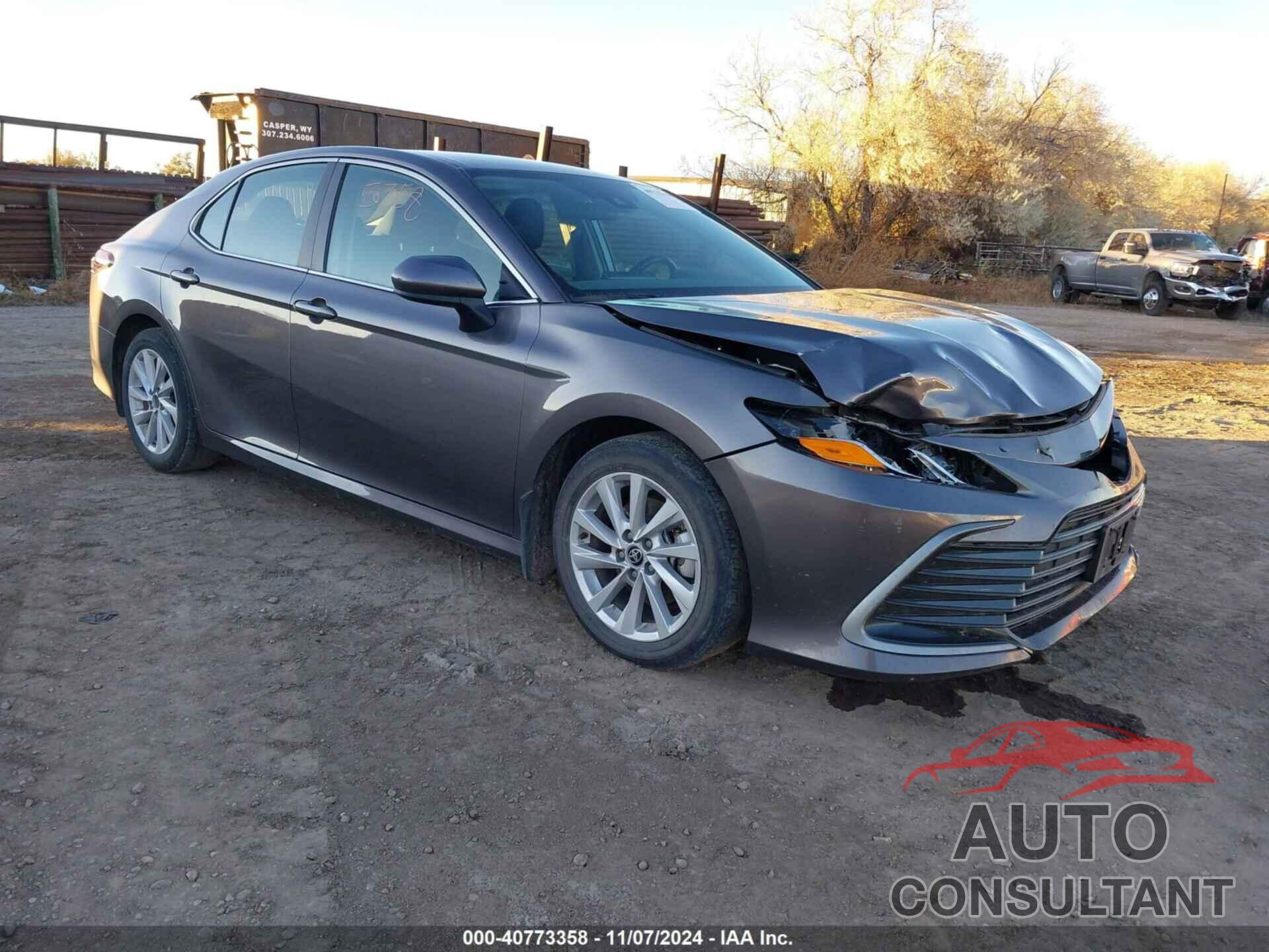 TOYOTA CAMRY 2021 - 4T1C11AK3MU610789
