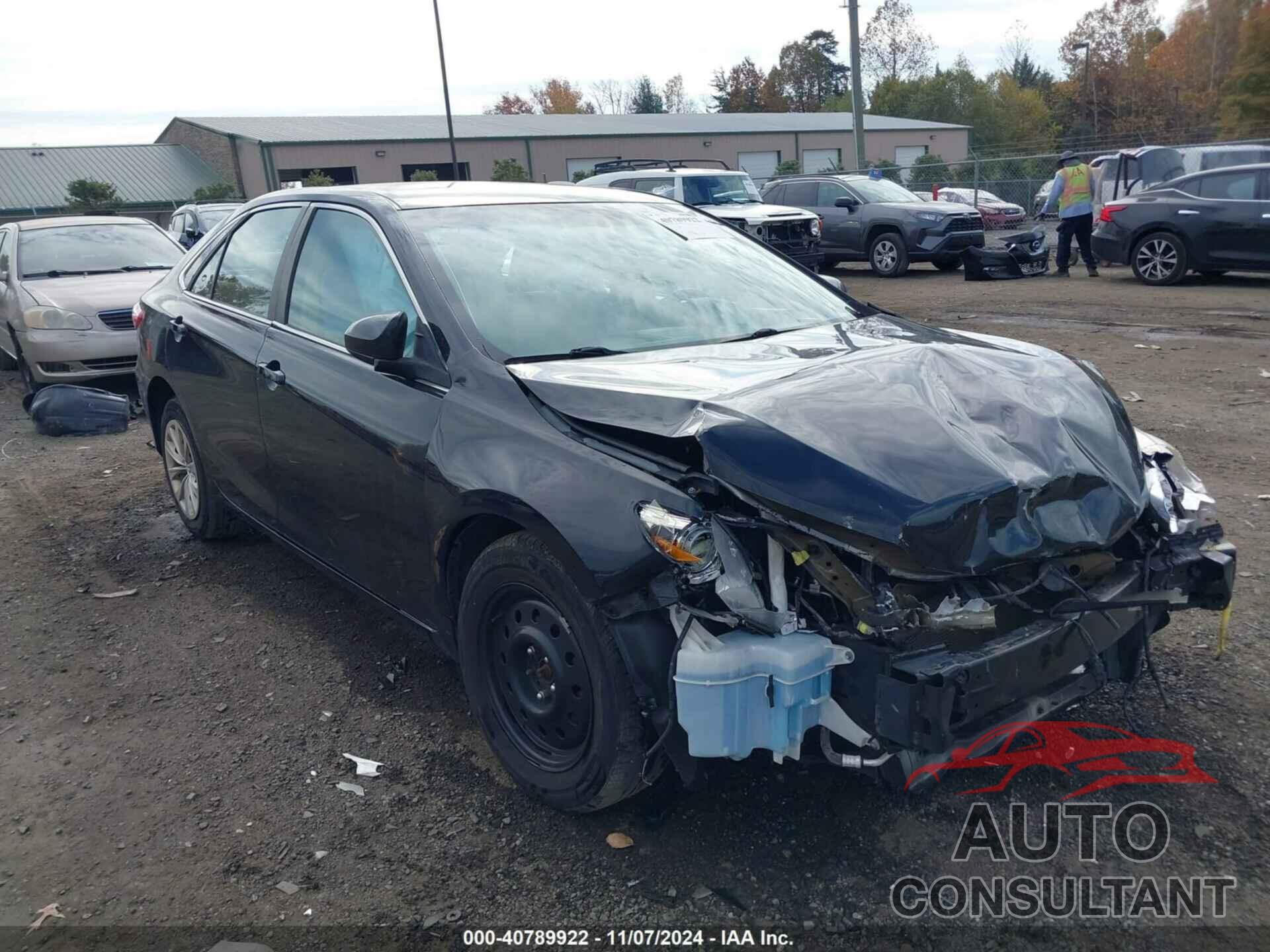 TOYOTA CAMRY 2015 - 4T4BF1FK3FR488000