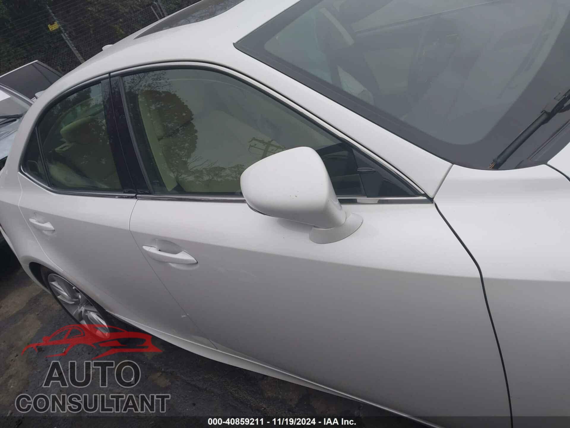 LEXUS IS 250 2015 - JTHCF1D26F5020650