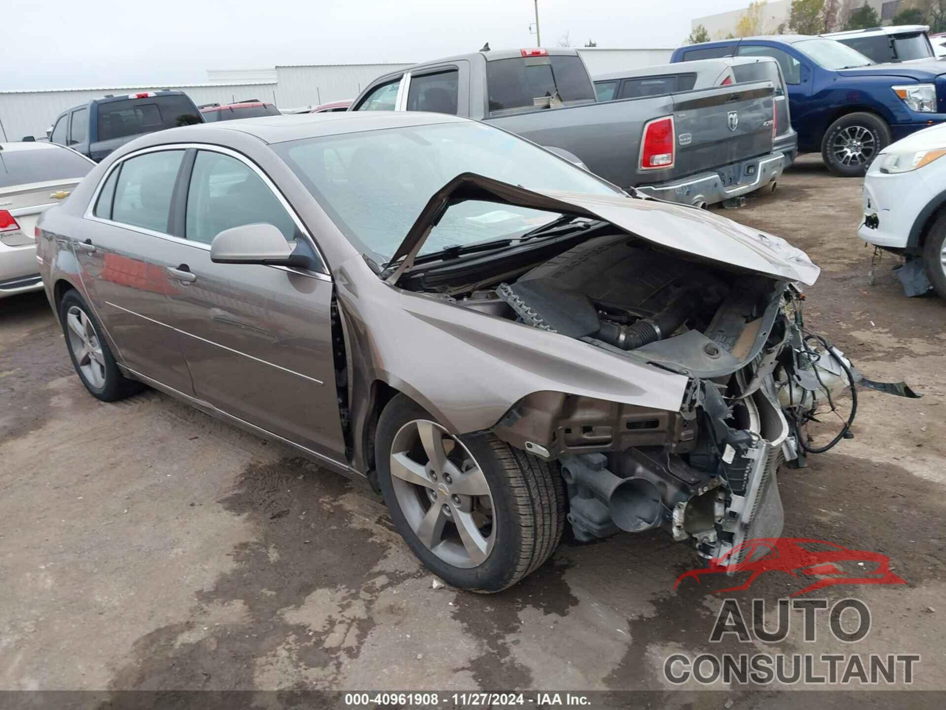 CHEVROLET MALIBU 2011 - 1G1ZC5EU4BF390584