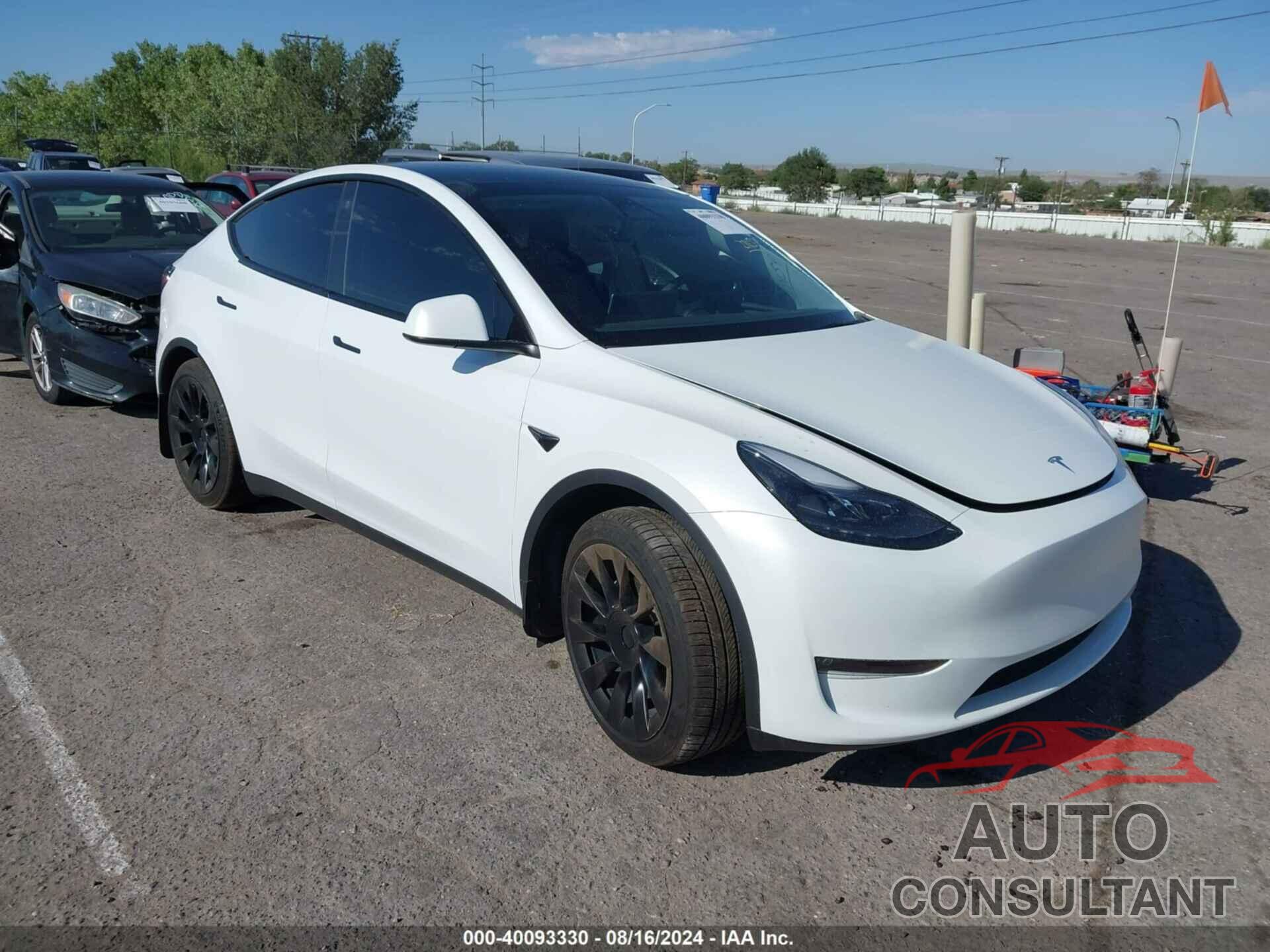 TESLA MODEL Y 2023 - 7SAYGDEE9PF639941