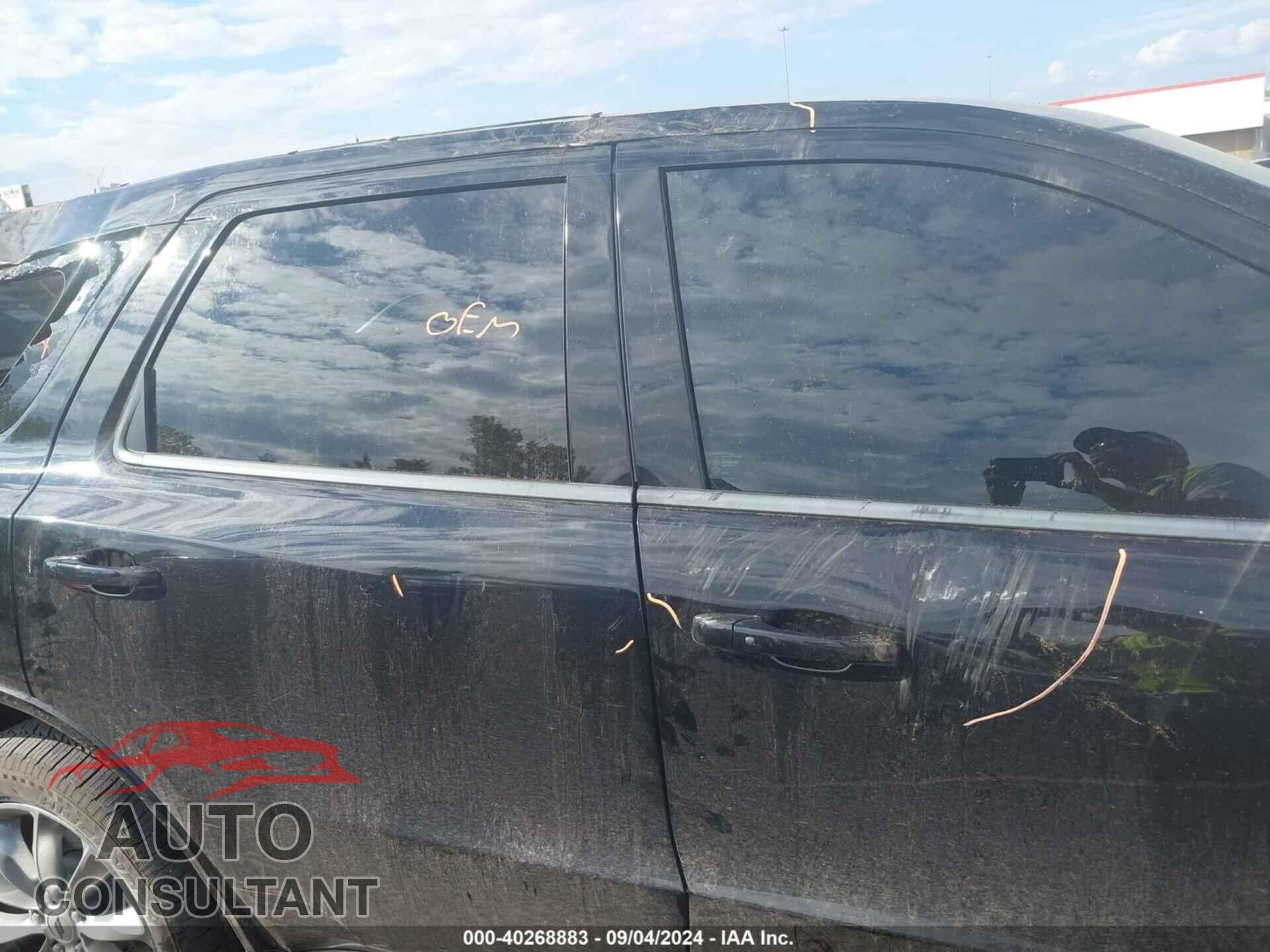 DODGE DURANGO 2021 - 1C4RDJAG5MC696940