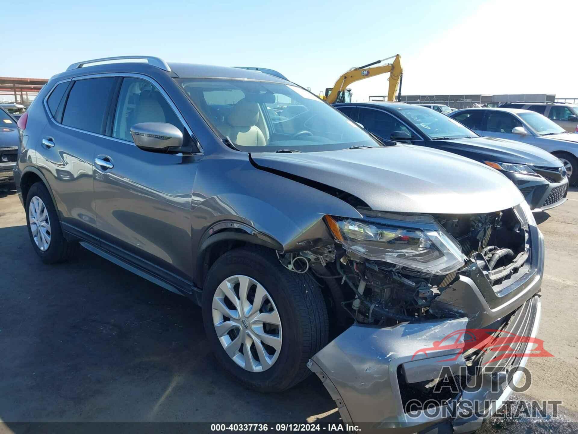 NISSAN ROGUE 2017 - KNMAT2MT3HP537573